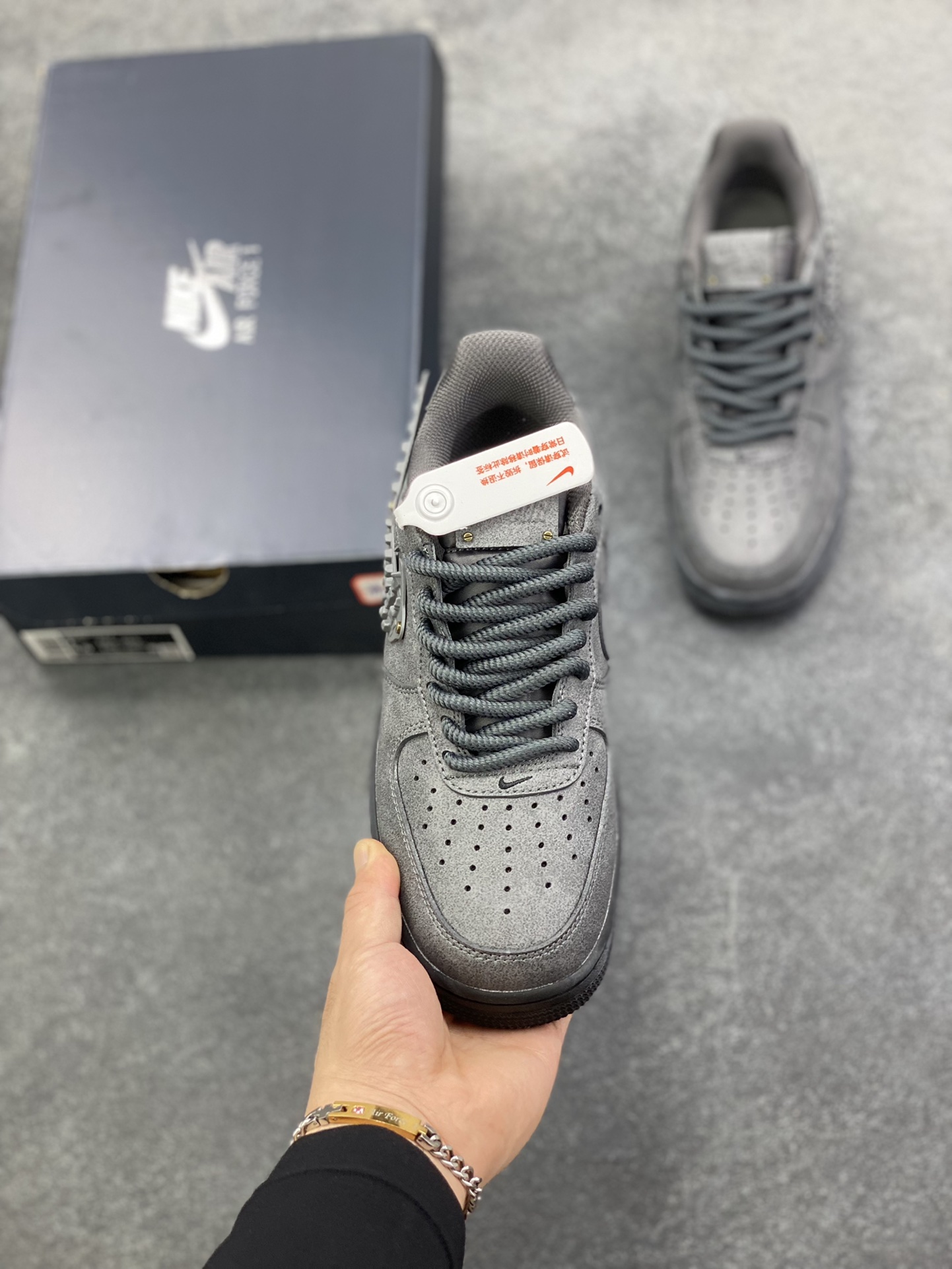 图片[2]-Air Force 1 Low 联名黑 原楦头原纸板 打造纯正空军版型 #专注外贸渠道 全掌内置蜂窝气垫 #原盒配件 原厂中底钢印、拉帮完美 货号：IH4965-254 尺码：36 36.5 37.5 38 38.5 39 40 40.5 41 42 42.5 43 44 44.5 45-选品中心