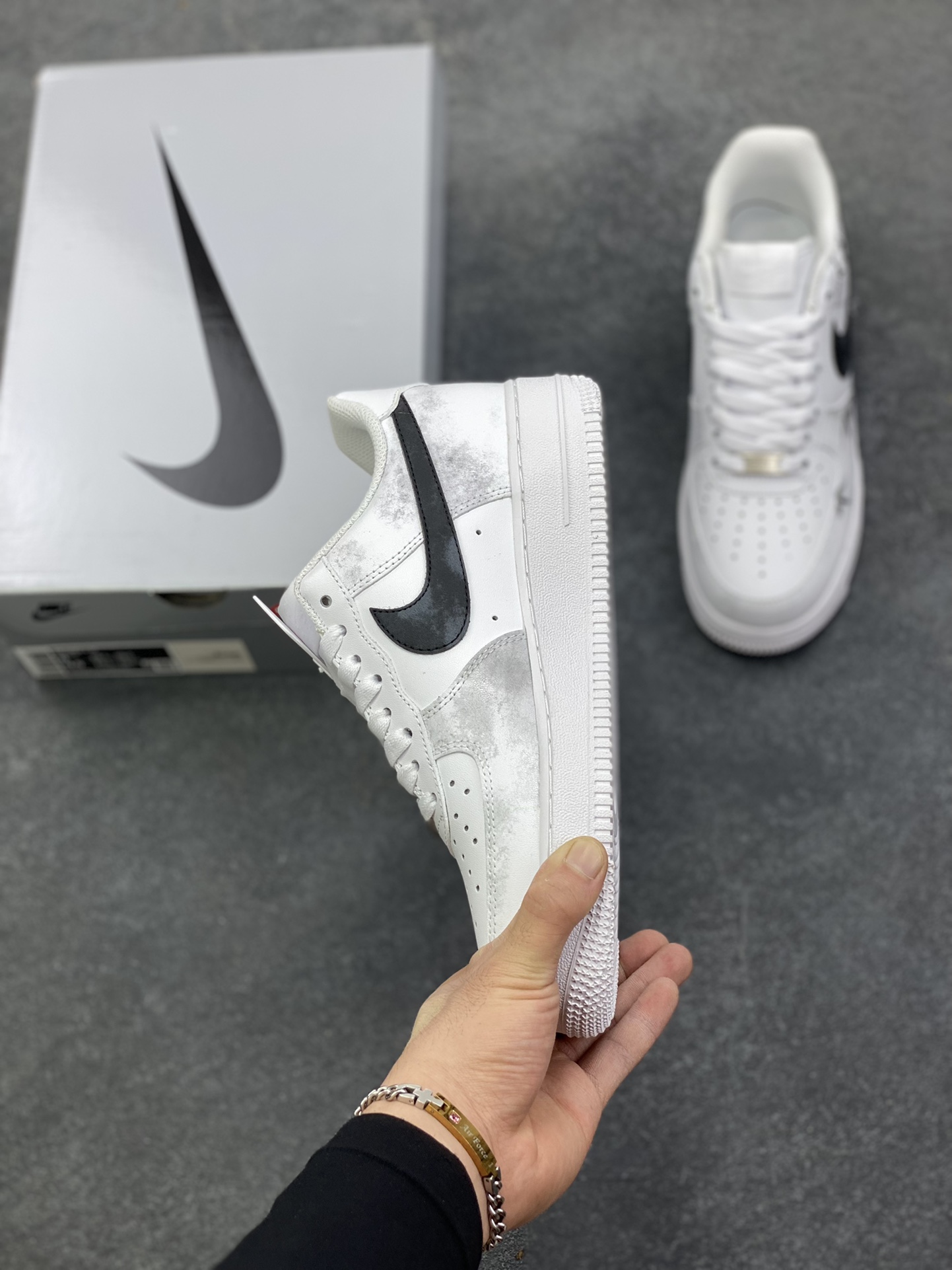 图片[3]-Nike Air Force 1 Low’07 竹林 空军一号低帮休闲板鞋 定制皮料 定制鞋盒 原楦原纸板 纯正空军版型 内置全掌气垫 货号：ZH0316-122 尺码：36 36.5 37.5 38 38.5 39 40 40.5 41 42 42.5 43 44 44.5 45-选品中心