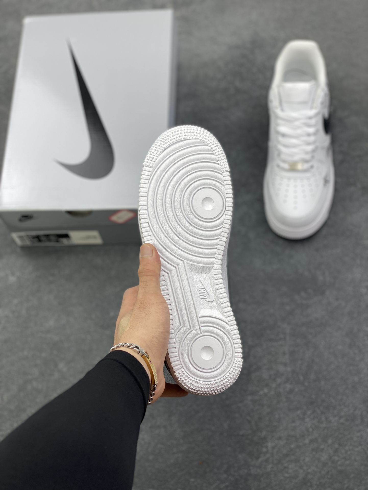 图片[5]-Nike Air Force 1 Low’07 竹林 空军一号低帮休闲板鞋 定制皮料 定制鞋盒 原楦原纸板 纯正空军版型 内置全掌气垫 货号：ZH0316-122 尺码：36 36.5 37.5 38 38.5 39 40 40.5 41 42 42.5 43 44 44.5 45-选品中心