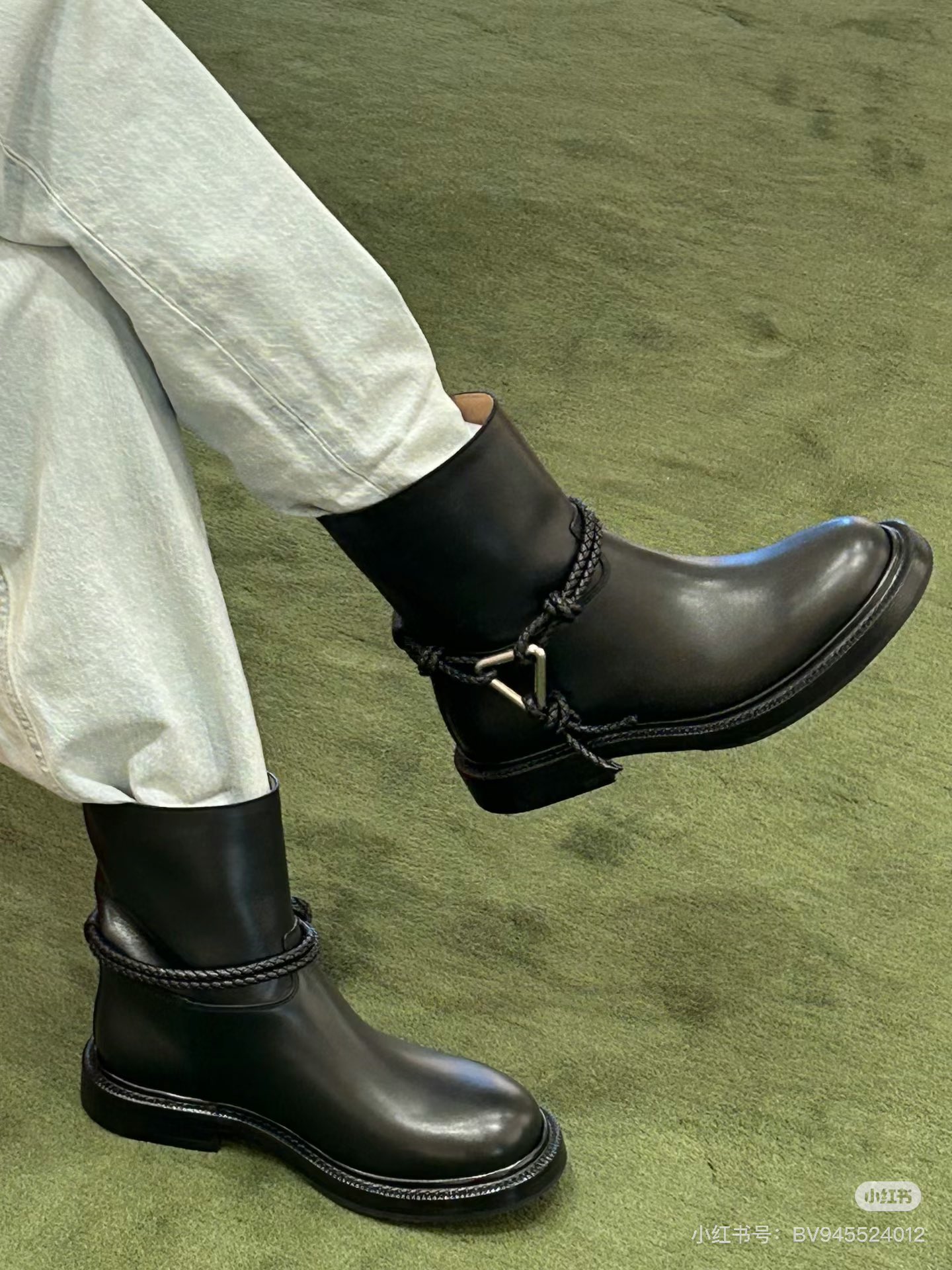 NO:564600,Pictures of model's feet, boots, boots19860909模特上脚图,靴子,boots,Women's Shoes