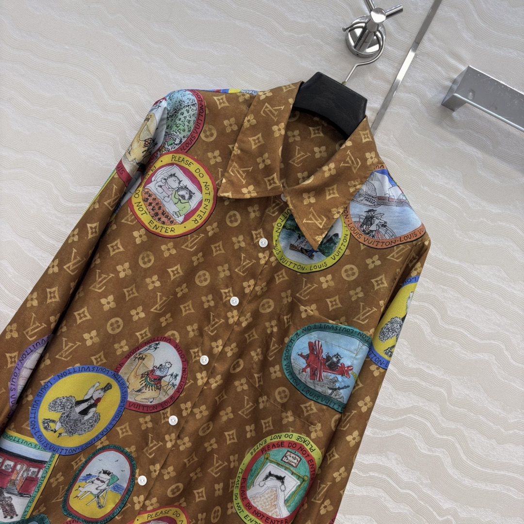 Louis Vuitton Catogram Print Silk Shirt - Designer Fashion Essential 3 i1760298543 2545 1