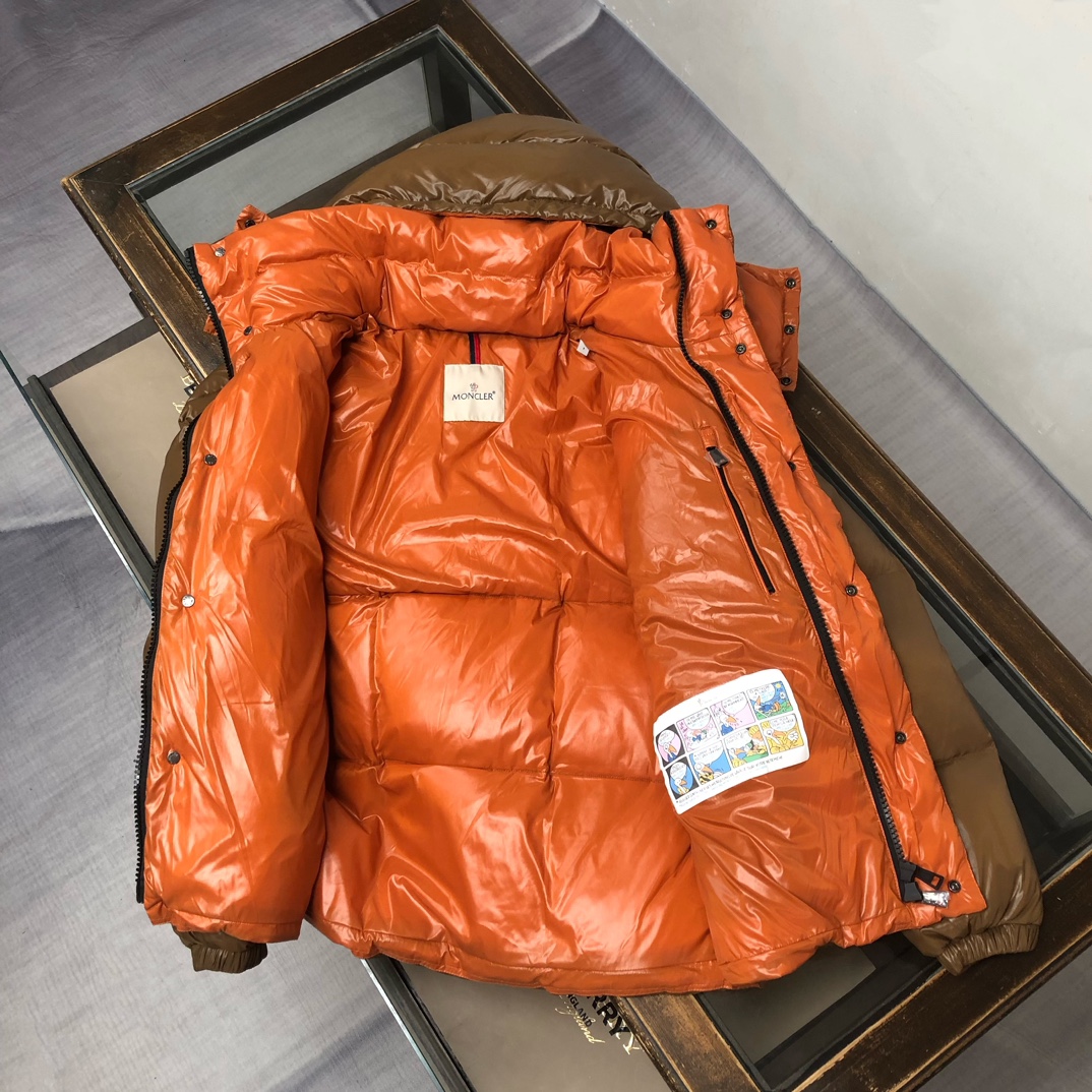 🆕 Moncler 盟可睐 新品 Parana男士黑金漆面连帽短款羽绒服～专柜同步上新🈶售面料采用原版一
