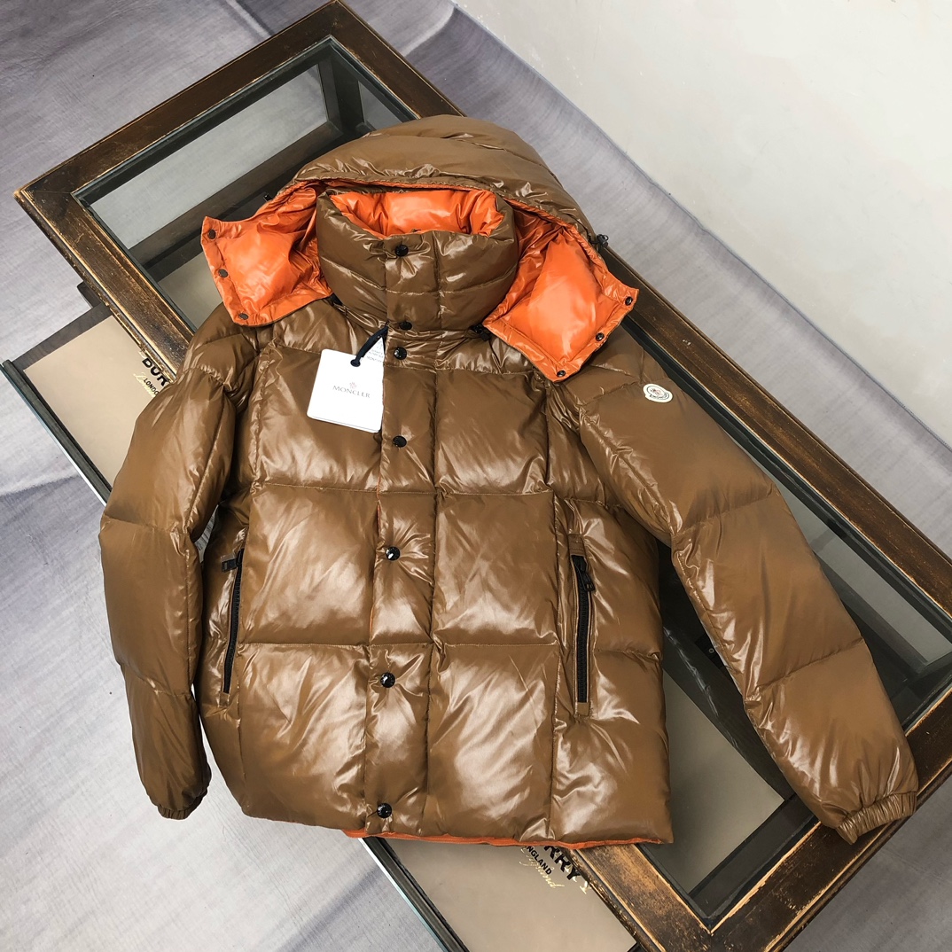 🆕 Moncler 盟可睐 新品 Parana男士黑金漆面连帽短款羽绒服～专柜同步上新🈶售面料采用原版一