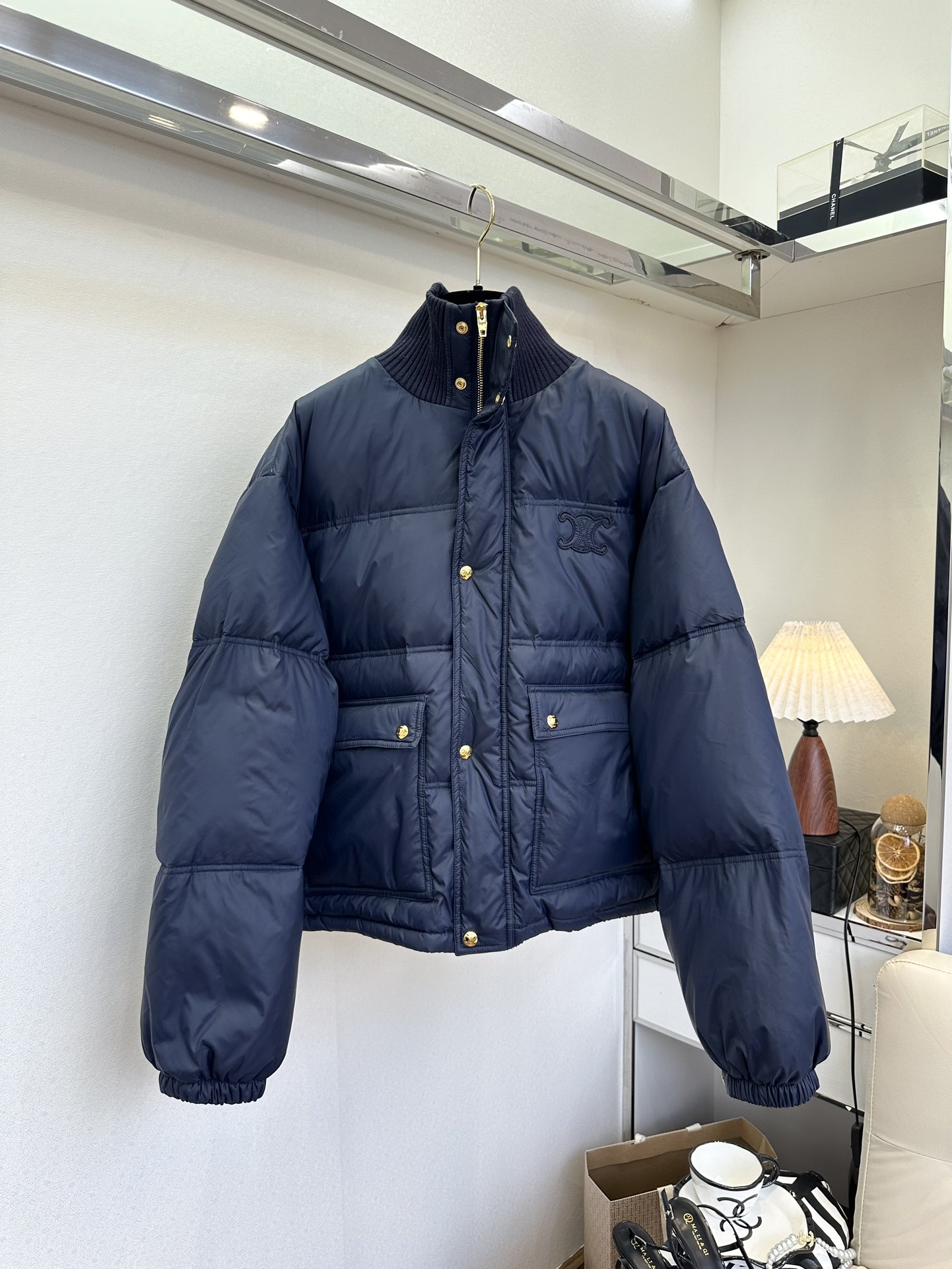 25 F 哇 这个羽绒面包服真的太吸睛了，宽松韩版版型 拼接螺纹针织小高领 冬天的抗寒战服²●SIZE 