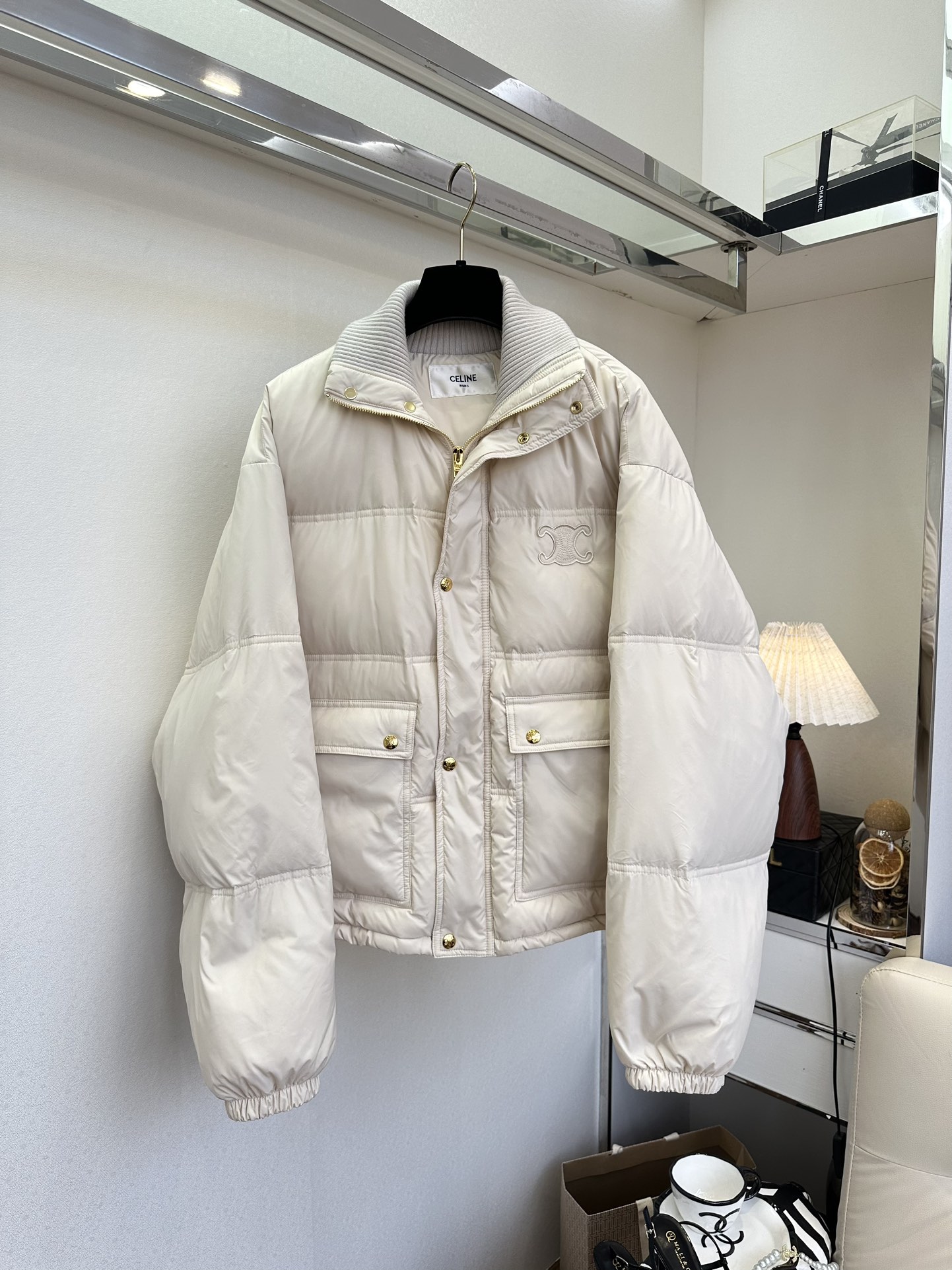 25 F 哇 这个羽绒面包服真的太吸睛了，宽松韩版版型 拼接螺纹针织小高领 冬天的抗寒战服²●SIZE 