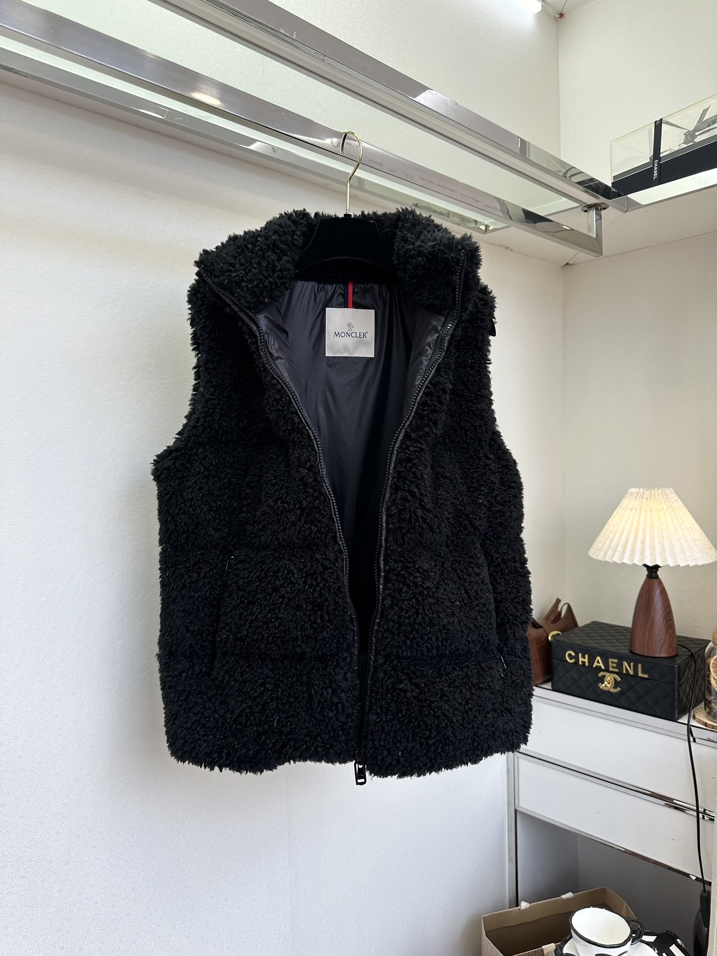 25 F 蒙口颗粒绒 小高领马甲 专柜同步发售 ² ●SIZE s m l●