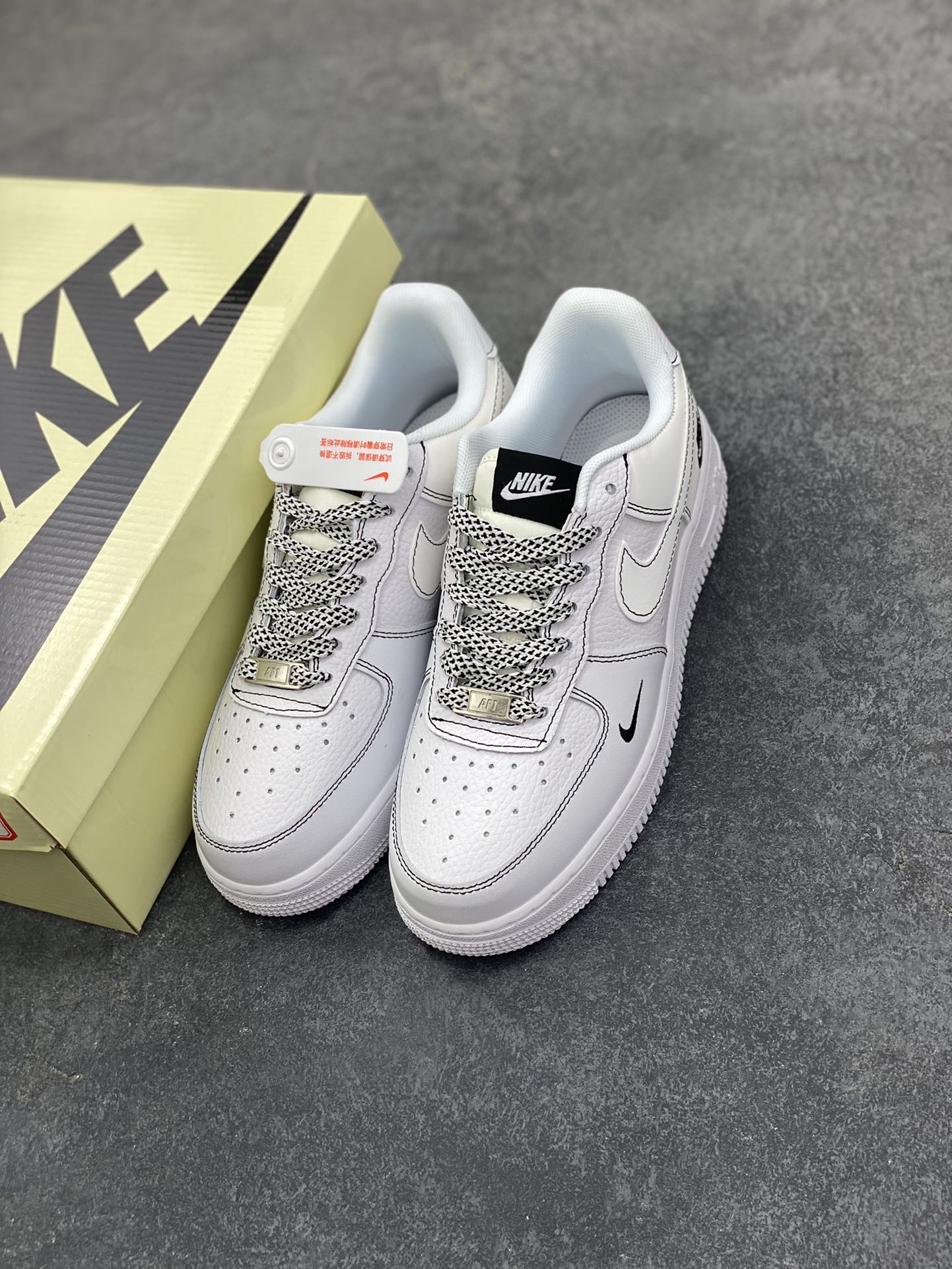 图片[8]-Nike Air Force 1 Low 空军一号低帮百搭休闲运动板鞋。柔软、弹性十足的缓震性能和出色的中底设计，横跨复古与现代的外型结合，造就出风靡全球三十多年的Force 1，直到今天还深受青睐。 货号：CS5288-101 尺码：36 36.5 37.5 38 38.5 39 40 40.5 41 42 42.5 43 44 44.5 45-选品中心