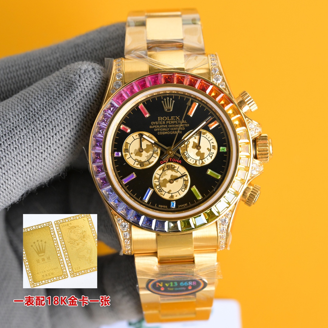 NO:552835,Produced by N v13 Tape Style Stone 50 Steel Belt N v13 Factory Supreme Edition Rainbow Daytona (must come with 18k gold card/exclusive label/gold card synchronized shell ring inner code engraving N v13 meaning 'smooth career, prosperous wealth') PG5 original molding ultra-thin film removal at the thinnest 12.2mm, overall forged 904 L steel, long-lasting wear resistance, top brushing technology. Key quality details 1  The bezel is made of the top gem Moissanite (dark and dead color in small workshops). The dial matches the original version of the chassis. The round stone or bar stone is consistent with the original version. There is an original bottom tray to support the gem. 2Swiss process strict QC inspection, the bottom of the plate is dust-free and flawless...   Allowing customers to get started with less worry, effort and trouble. 3. The steel shell is synchronously raised with suspension bridges at the four corners for bending, and the corners of the head grain are smooth and seamless (the head grain and the shell are close together in small workshops, with large uneven gaps and rough workmanship). 4. Focus on adhering to the genuine N steel buckle craftsmanship, full of texture, and button coding.  , (The movement adopts the new original Dongdan low-tube ultra-thin 7750) (Original size 40mm) (Sapphire glass) (Tested: waterproof to a depth of 100 meters) (Gold Card VIP defaults to Gold Card for quick after-sales service) (Warm reminder: If the film is removed/scratched/can no longer be sold for the second time, it will not be returned or exchanged, only warranty) The best luxury recommendation for gift giving, please look for the exclusive quality of N v13,19860909N v13 出品 胶带款条石50 钢带 N v13 Factory 至尊版彩虹迪通拿（ 必配18k金卡/独家标签/金卡同步壳圈内侧码雕刻N v13  寓意“事业顺利、财运亨通”） PG5 原版开模超薄拆膜最薄12.2mm , 整体锻造904 L 钢, 持久耐磨,顶级拉丝工艺. 重点品质细节 1 圈口采用顶级宝石正莫桑石（小作坊暗淡死色）字盘对版底盘圆石或条石原版一致有原底托盘撑起宝石 2瑞士流程严检QC、盘底无灰尘、无瑕疵 … 让客户上手省心省力省烦恼3钢壳同步四边角吊桥凸起供弯、头粒边角无缝隙平整（小作坊头粒与壳并拢凹凸不平缝隙大,工艺粗糙） 4 重点秉承正N钢带扣工艺细节质感十足,扣子编码 ,（机芯采用全新原版东丹低管超薄7750）（原版尺寸40mm)(蓝宝石玻璃)(经测:深度防水100米）（金卡VIP 默认金卡快速售后）（温馨提示:拆膜/刮花/再无法第二次出售的均不退换只保修）送礼最佳奢华推荐请认准N v13独家品质,,Watch