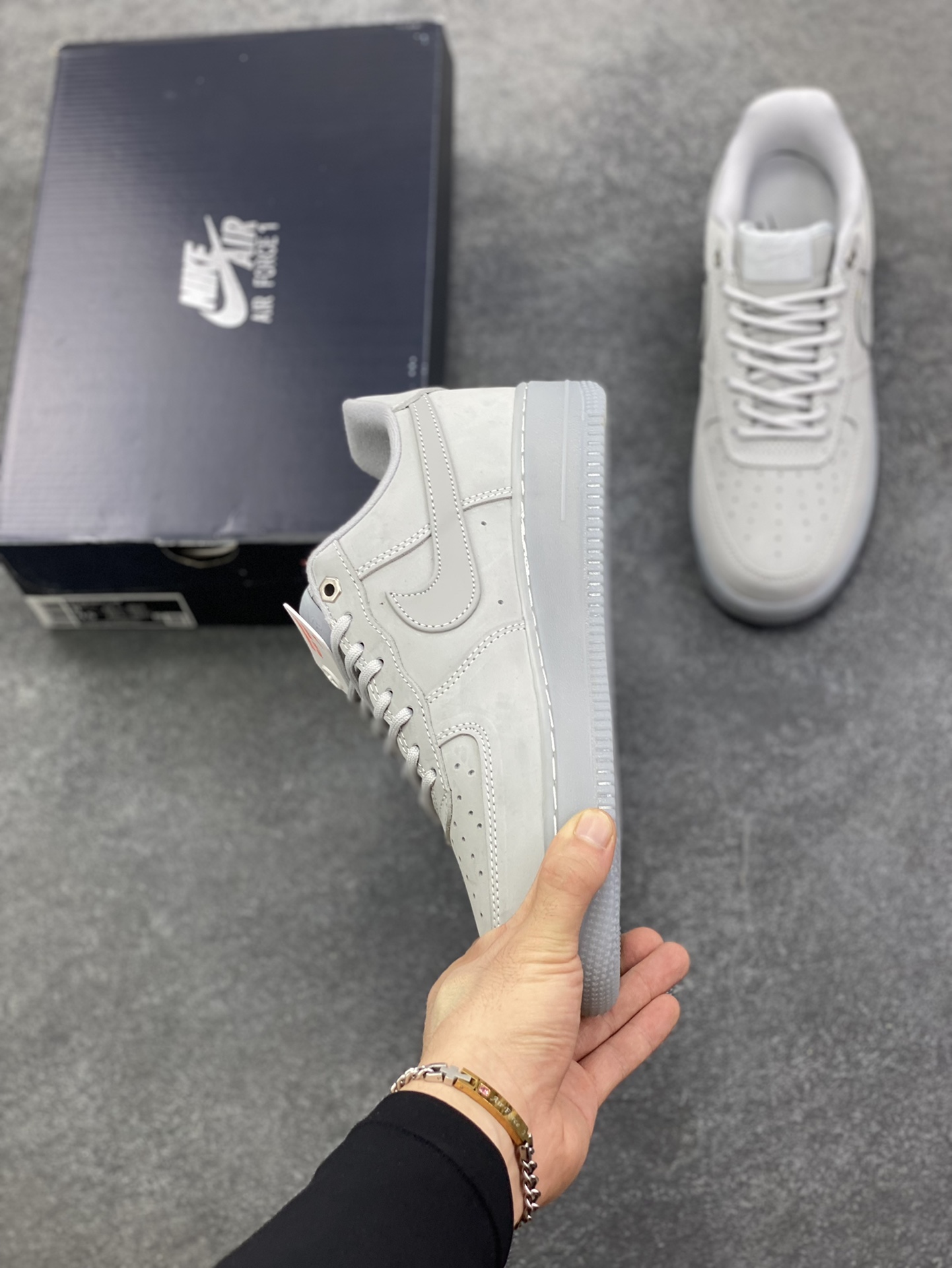 图片[3]-Nike Air Force 1 Low 灰水晶底 空军一号低帮运动休闲板鞋 原楦头原纸板 打造纯正空军版型 专注外贸渠道 全掌内置蜂窝气垫 原盒配件 原厂中底钢印、拉帮完美 货号：CJ9179-002 尺码：36 36.5 37.5 38 38.5 39 40 40.5 41 42 42.5 43 44 44.5 45-选品中心
