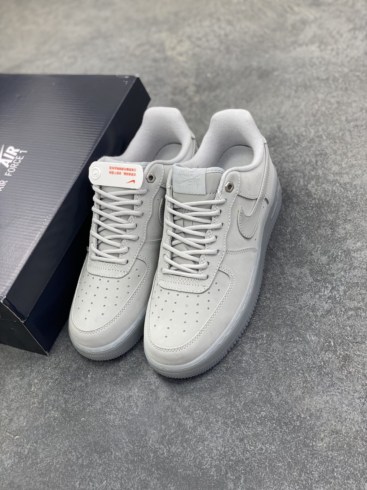 图片[8]-Nike Air Force 1 Low 灰水晶底 空军一号低帮运动休闲板鞋 原楦头原纸板 打造纯正空军版型 专注外贸渠道 全掌内置蜂窝气垫 原盒配件 原厂中底钢印、拉帮完美 货号：CJ9179-002 尺码：36 36.5 37.5 38 38.5 39 40 40.5 41 42 42.5 43 44 44.5 45-选品中心