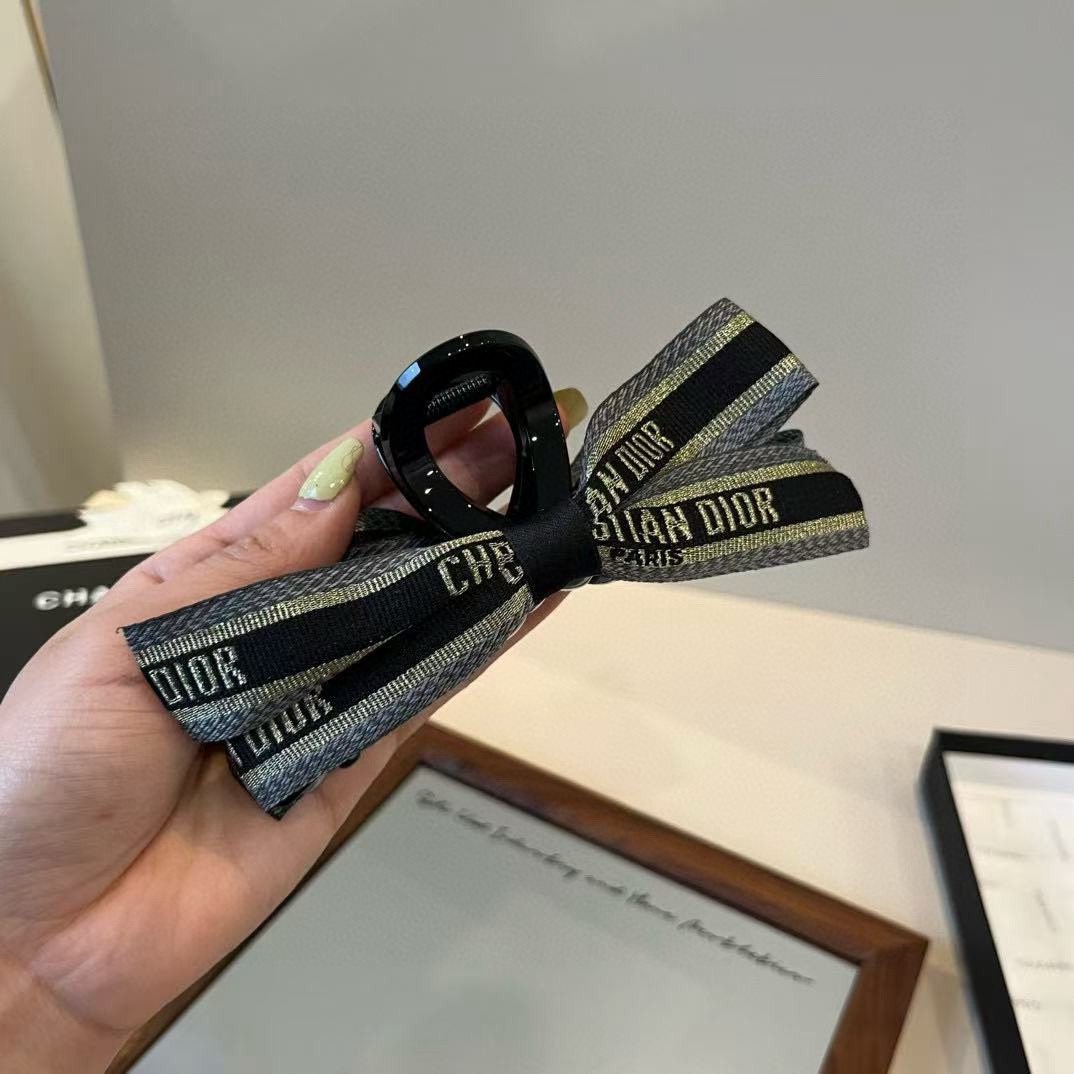 NO:702764,DIOR Dior new hairpins, hairpins, dior, dior, hairpins19860909DIOR迪奥新款发夹发夹,发夹,dior,dior,hairpins,accessory