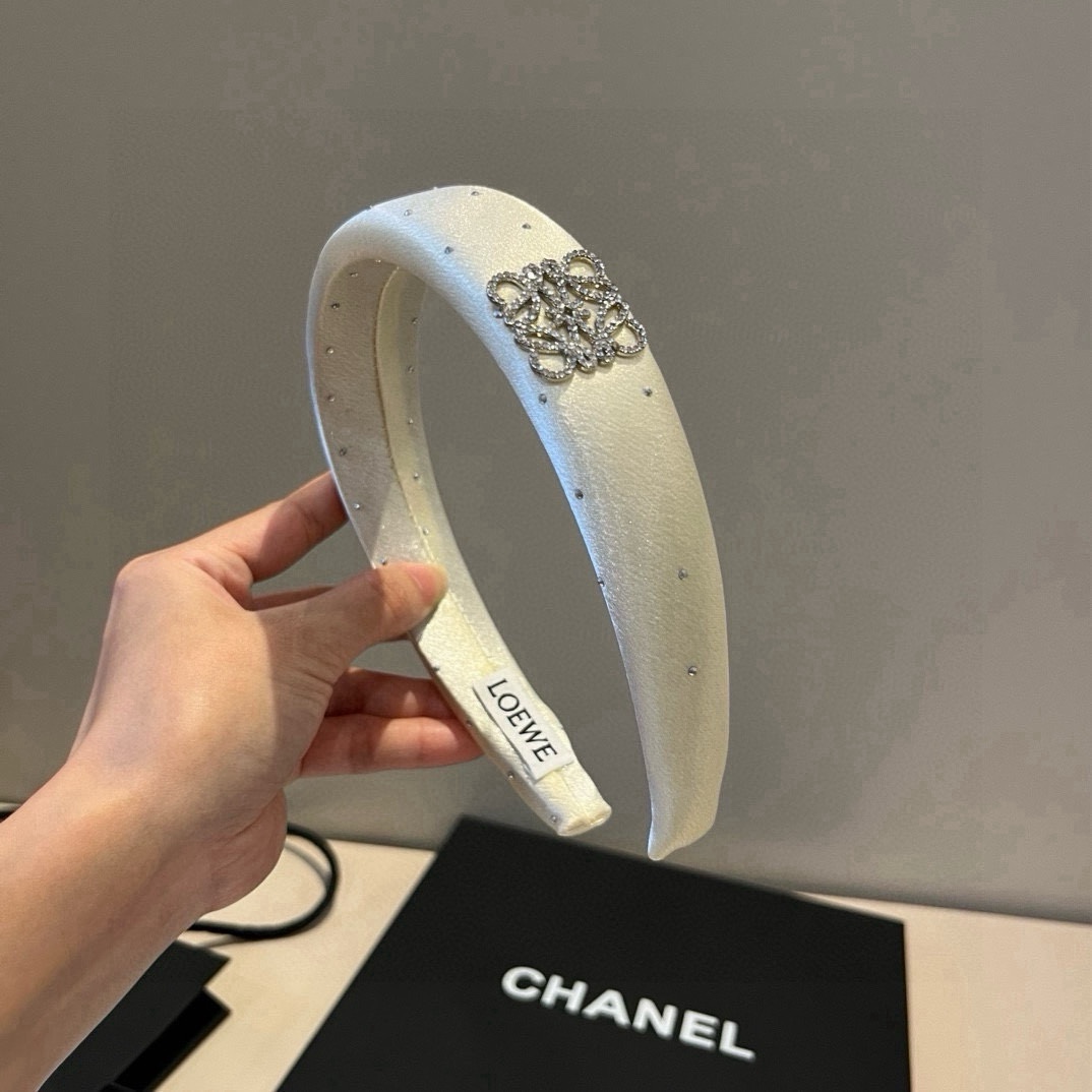 NO:702842,LOEWE Loewe hairband hairpins, hairpins, loewe, loewe, hairpins19860909LOEWE罗意威发箍发夹,发夹,loewe,loewe,hairpins,accessory