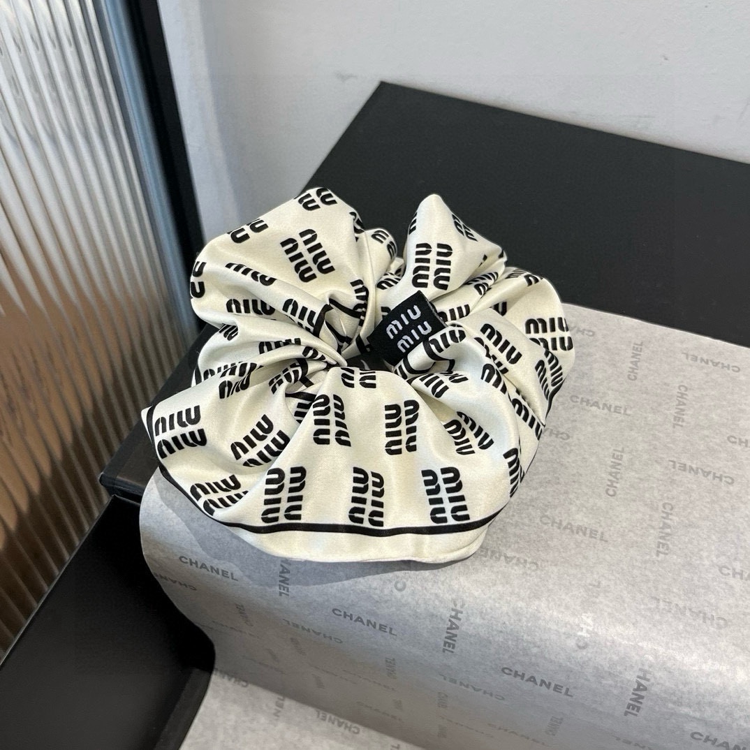 NO:555247,miumiu new hair tie hairpins, hairpins, miumiu, hairpins19860909miumiu缪缪新款发圈发夹,发夹,miumiu,hairpins,accessory