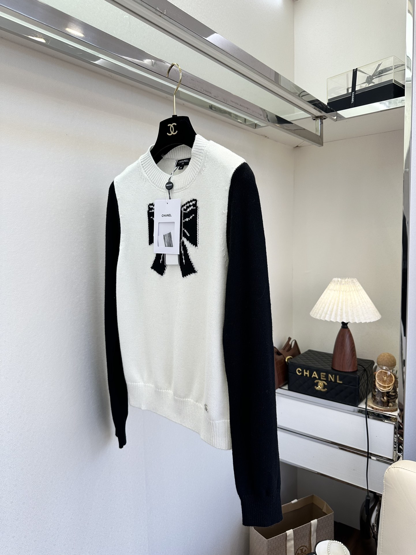 25 F 小香黑白撞色 长袖针织套头毛衣 羊毛面料 内搭单穿都很可 ² ●SIZE s m l●