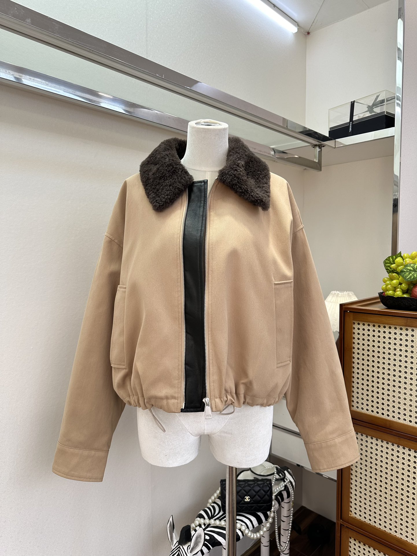 NO:636332,Detailed picture display, Loewe-clothing, loewe, alexander wang19860909细节图展示,罗意威-服装,loewe,alexander wang,Women's clothing