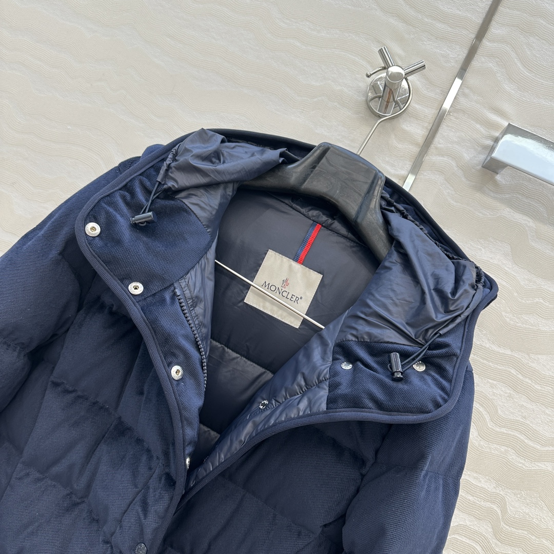 羽绒服主推款❤️原单品质Mo秋冬必入宝石蓝Barante小蛮腰腰羽绒服！原版定制进口丝绒面料质感柔软细腻