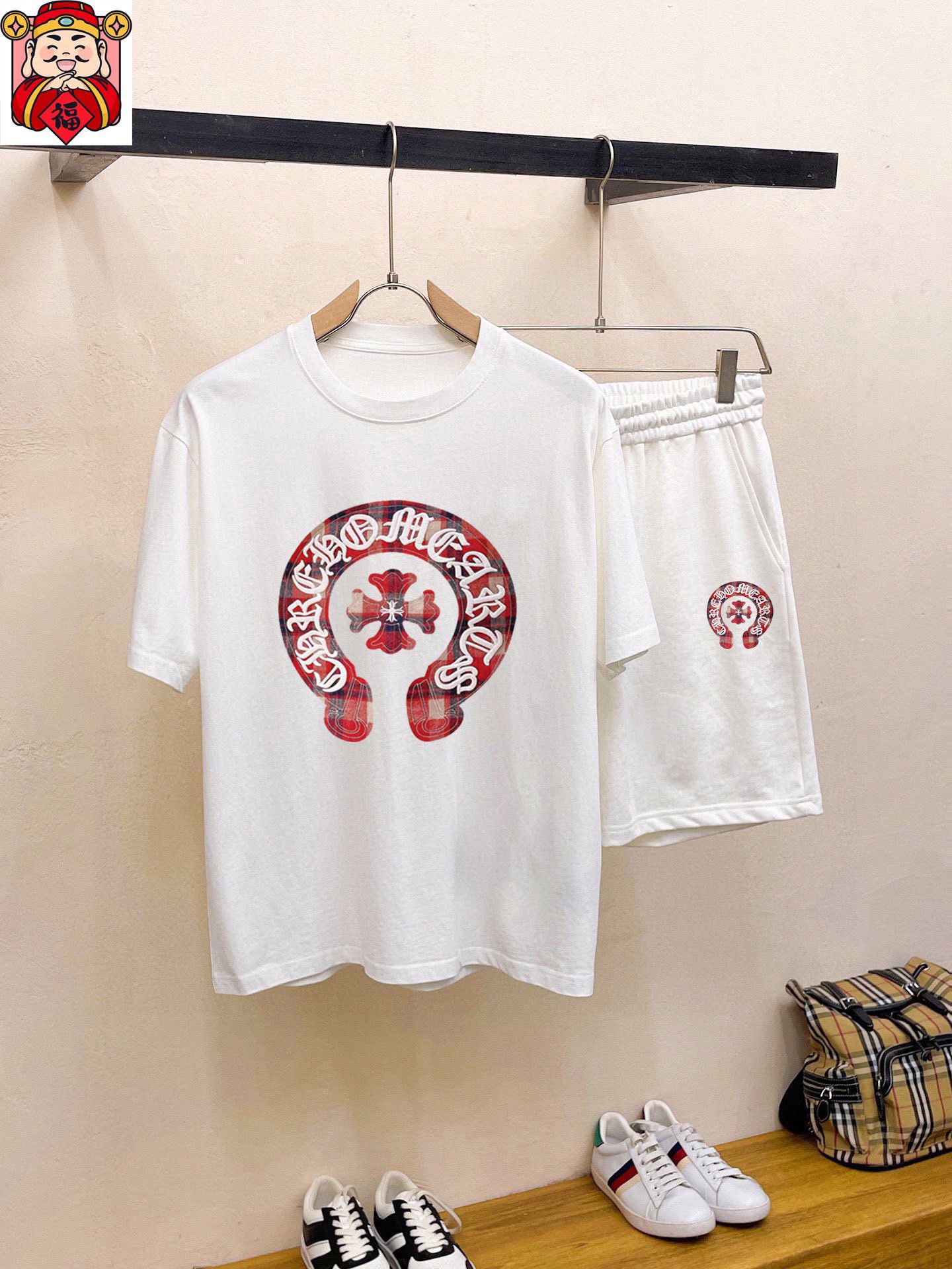 Chrome Hearts 品牌【ChampionHearts 克罗心】 2025新款男士短袖短裤套装 销售 市面高端版本 手感细腻柔软 让你穿着更加舒适 立体裁剪版型超赞 尺码:M-5XL下单请报身高体重