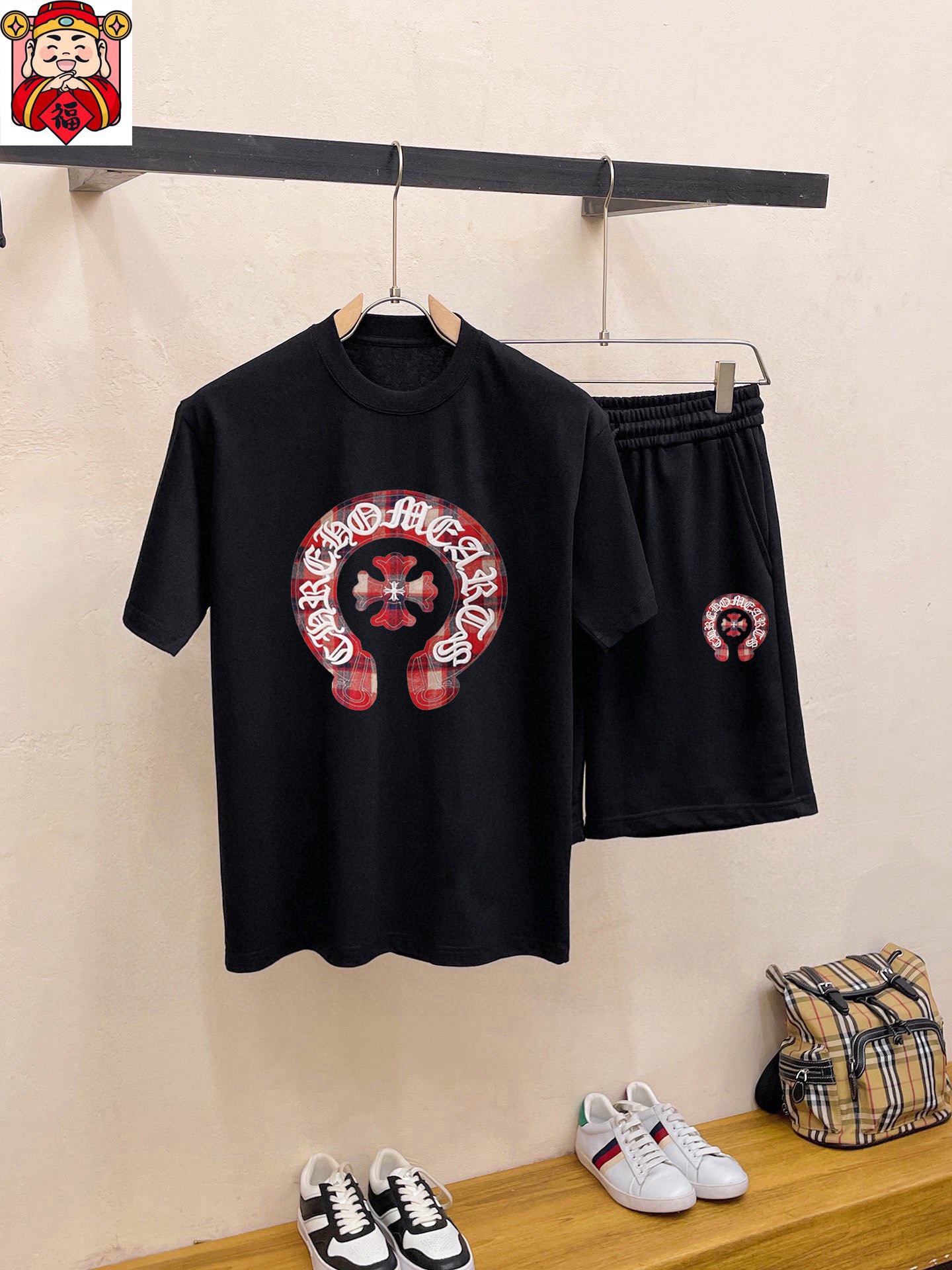 Chrome Hearts 品牌【ChampionHearts 克罗心】 2025新款男士短袖短裤套装 销售 市面高端版本 手感细腻柔软 让你穿着更加舒适 立体裁剪版型超赞 尺码:M-5XL下单请报身高体重
