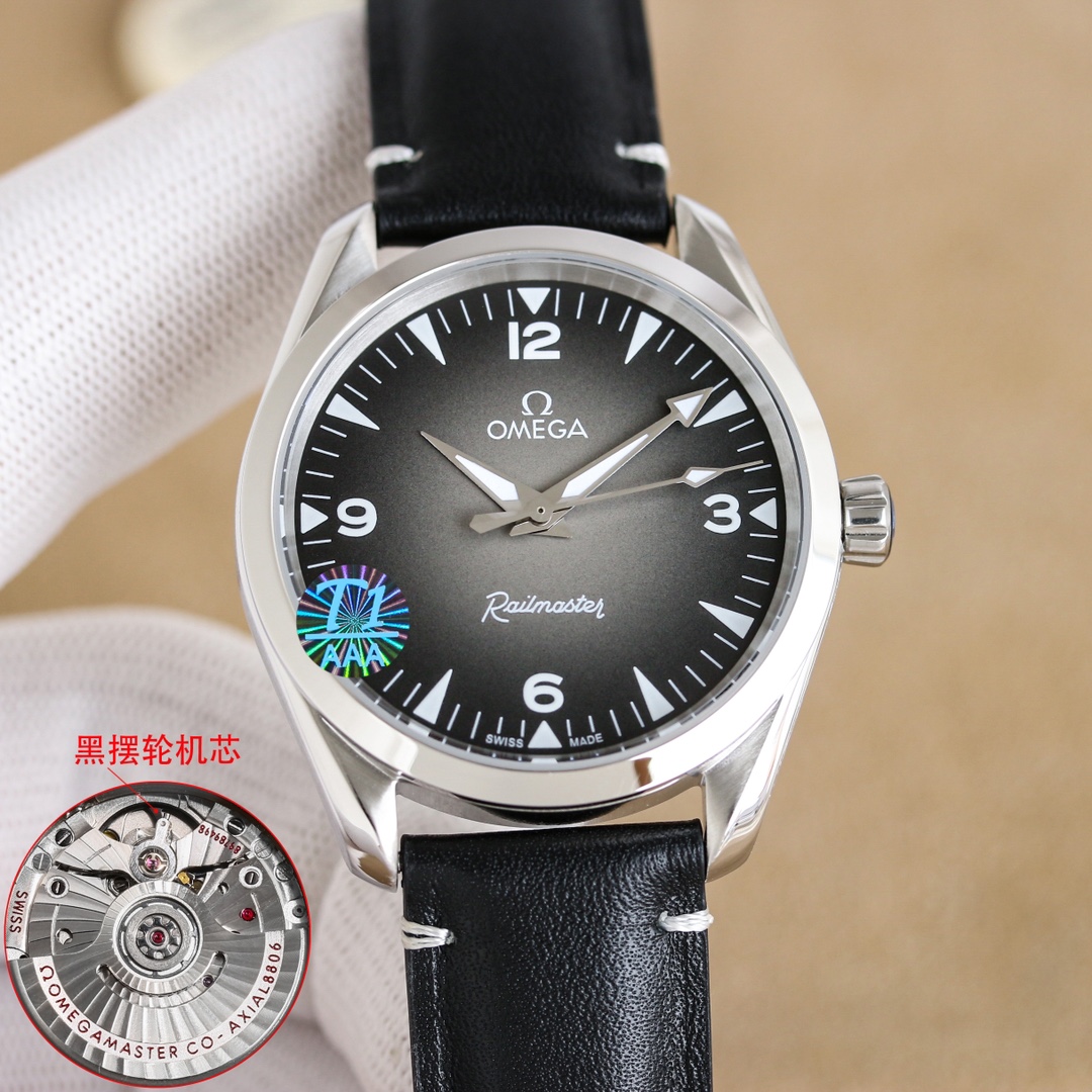 NO:552919,The new Omega Railmaster watch uses the same 38 mm stainless steel case as the Seamaster Aqua Terra, with a thickness of 12.36 mm, and two versions of the large three-hand and small three-hand. The dial has a gradient transition in the center and a matte lacquer effect. It uses retro digital time scales at three, six and nine o'clock, with the iconic triangular arrow-shaped hands, and the scales and hands have a luminous effect. Equipped with the Omega Coaxial Master Chronometer  Caliber 8804 (small seconds) or 8806 (central seconds), providing 60 or 55 hours of power reserve respectively, omega19860909新款欧米茄 Railmaster 铁霸腕表采用了与海马系列 Aqua Terra 相同的 38 毫米精钢表壳,厚度为 12.36 毫米,分别大三针与小三针两个版本.表盘为中心渐变过渡,哑光漆面效果,在三、六、九点位采用复古数字时标,搭配标志性的三角箭形指针,且刻度与指针均具备夜光效果. 搭载欧米茄同轴至臻天文台 8804（小秒针）或 8806（中央秒针）机芯,分别提供 60 小时或 55 小时的动力储备,,omega,Watch