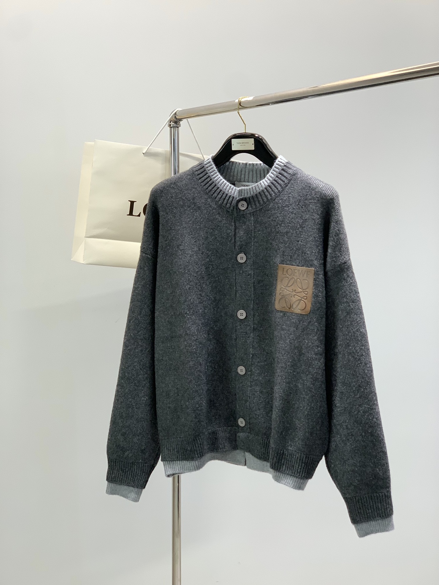 Loewe Knit Cardigan – Stylish Letter Print, Comfortable & Breathable