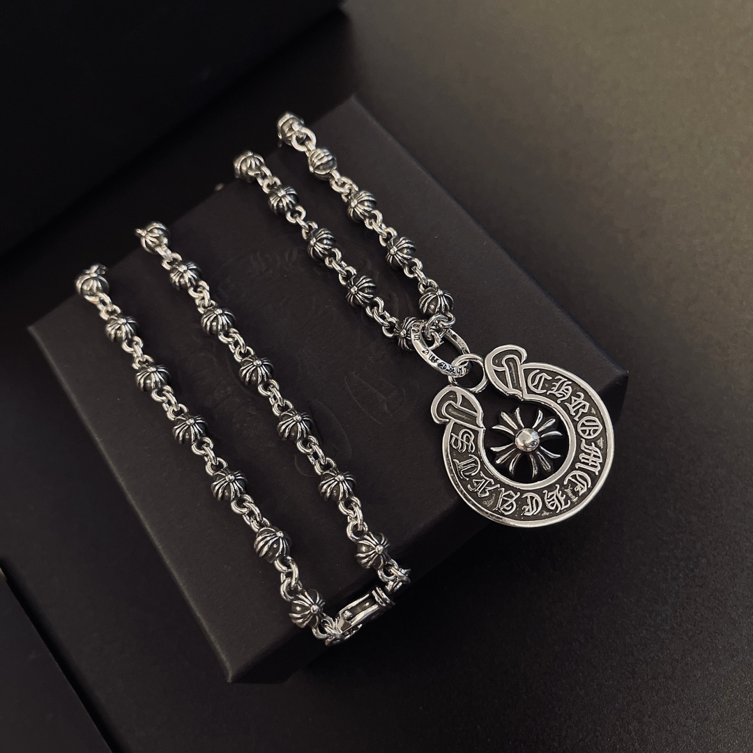 NO:581744,So handsome, the latest Chrome Hearts. No explosions, no hair. Factory direct sales. Original one-to-one replica. Chrome Hearts Necklace, fine jewelry, chrome hearts, necklace.19860909太帅爆了最新款克罗心 不爆不发 厂家直销 原版一比一复刻 克罗心项链,饰品精品,chrome hearts,necklace,Jewelry