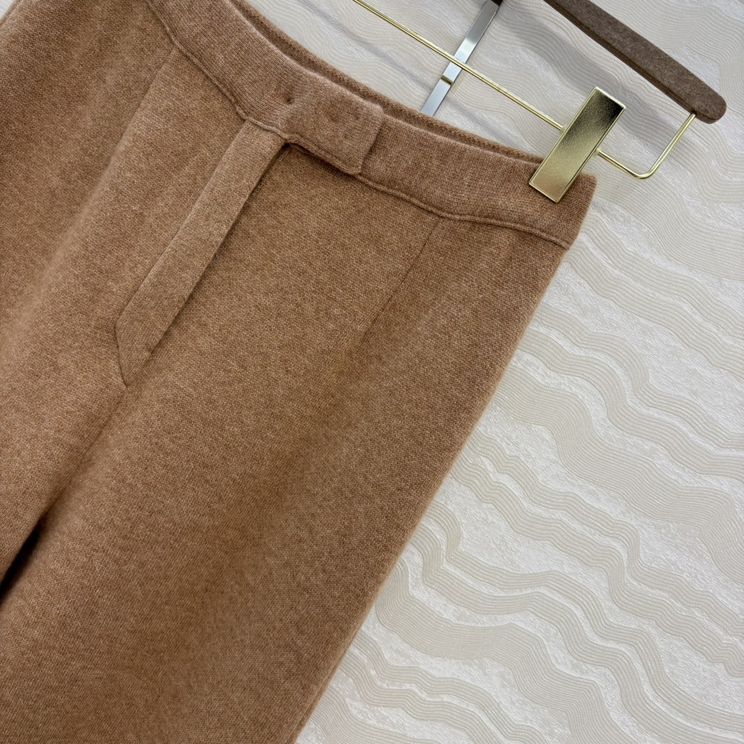 独家首发❤️高端原单品质，lP🆕高智感 老钱风穿搭气质羊绒阔腿裤！品质控必入！100%进口羊绒重磅克重纱