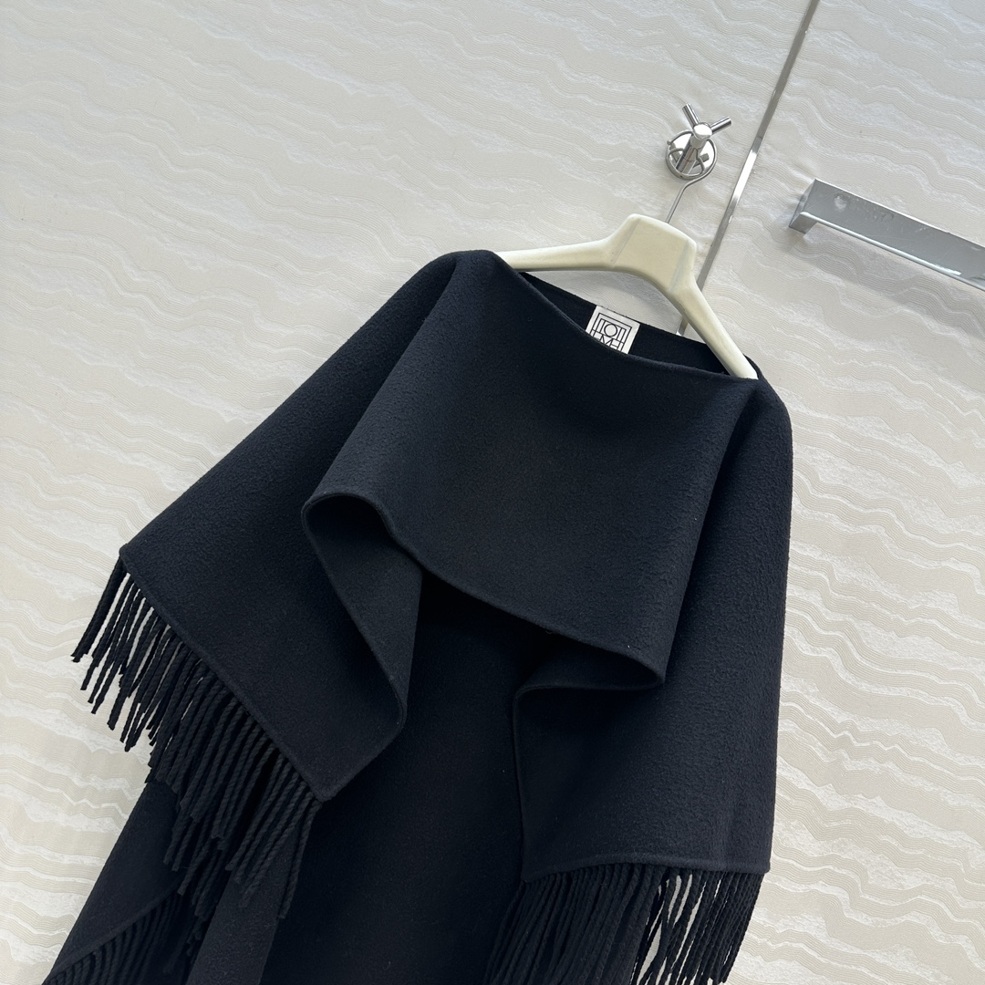 独家首发❤️高端原单品质！TM高智感穿搭！重工流苏羊绒披肩大围巾斗篷！进口叽哩感圈圈羊毛定制10羊绒90