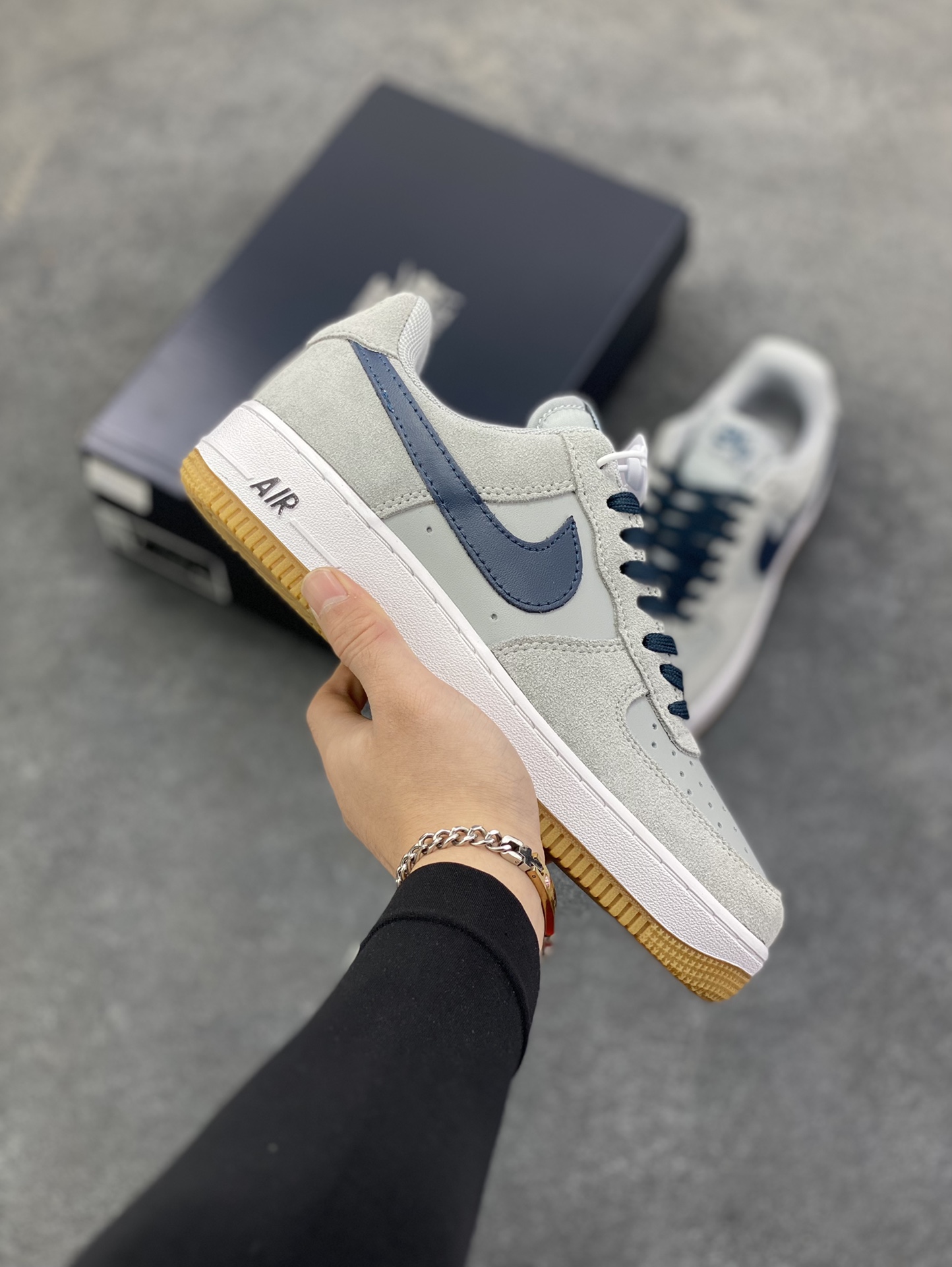 Nike Air Force 1 Low 灰蓝 空军一号低帮运动休闲板鞋 原楦头原纸板 打造纯正空军版型 专注外贸渠道 全掌内置蜂窝气垫 原盒配件 原厂中底钢印、拉帮完美 货号：IB6388-003 尺码：36 36.5 37.5 38 38.5 39 40 40.5 41 42 42.5 43 44 44.5 45-选品中心