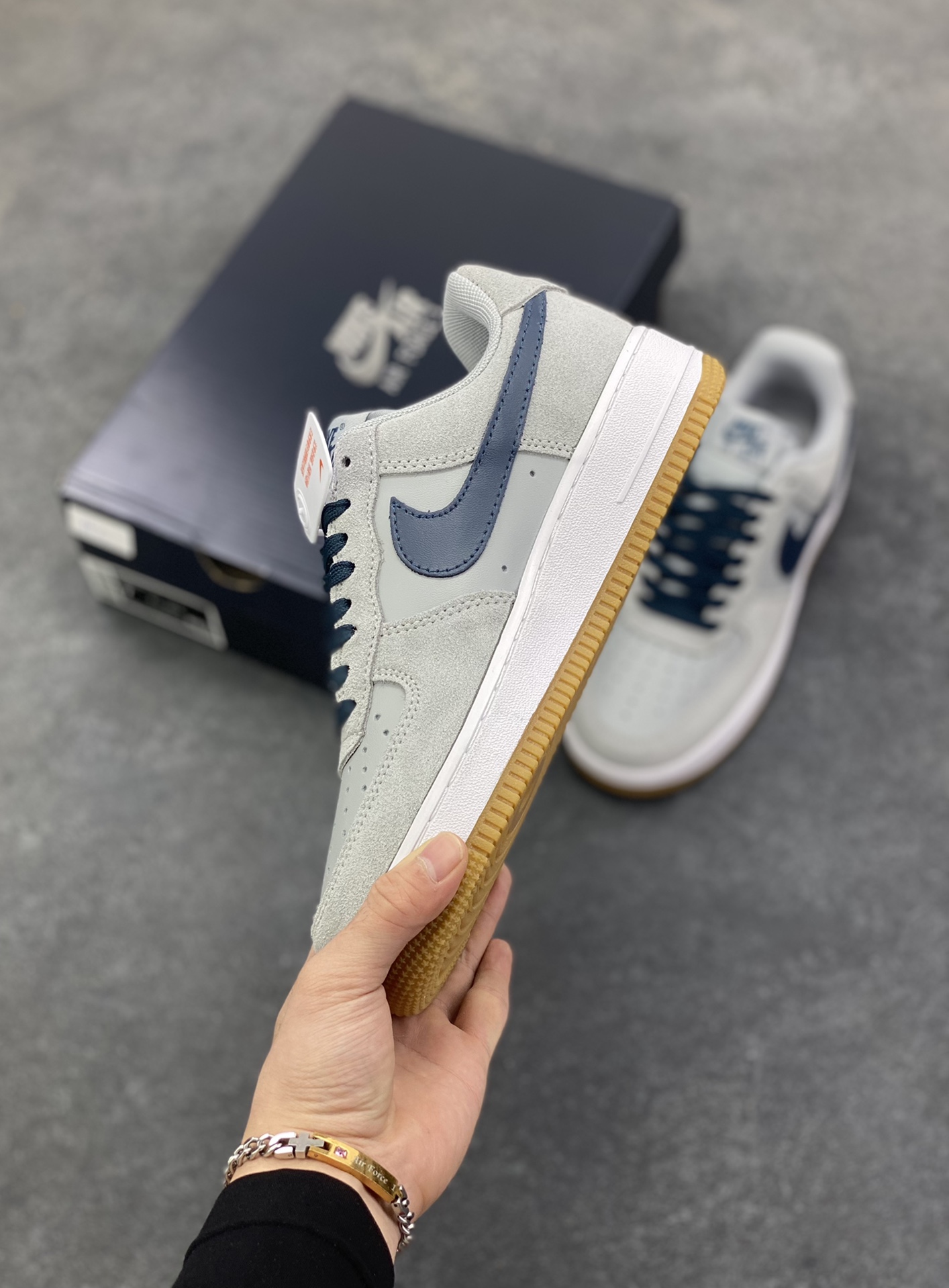 图片[3]-Nike Air Force 1 Low 灰蓝 空军一号低帮运动休闲板鞋 原楦头原纸板 打造纯正空军版型 专注外贸渠道 全掌内置蜂窝气垫 原盒配件 原厂中底钢印、拉帮完美 货号：IB6388-003 尺码：36 36.5 37.5 38 38.5 39 40 40.5 41 42 42.5 43 44 44.5 45-选品中心