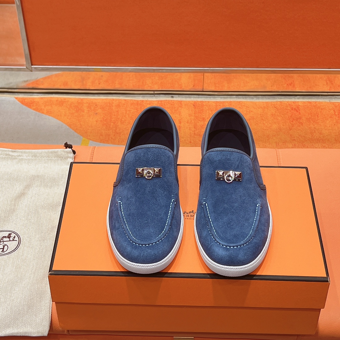 NO:668712,HERME...S classic casual formal wear series, 24 new colors, classic shoe style, with full cowhide upper. Can be worn by couples. It is more fashionable and easier to match than ordinary casual shoes, a fashion must-have!  Sheepskin lining, soles imported from Italy!  Original packaging!  Top quality women's models 35-39 can be ordered in size 40.41, men's models 39-43 can be ordered in size 44.45, men's models 20, loafers, hermes, loafers, cowhide, sheepskin19860909HERME…S 经典休闲正装系列 24新色 经典鞋型 搭配全牛皮鞋面.情侣可穿. 比普通休闲鞋时髦好搭配,时尚必备品！ 内里羊皮 ,鞋底意大利进口材料！ 原版包装！ 顶级精品女款35-39可定40.41码  男款39-43可定44.45码 男款20,乐福鞋,hermes,loafers,cowhide,sheepskin,Women's Shoes