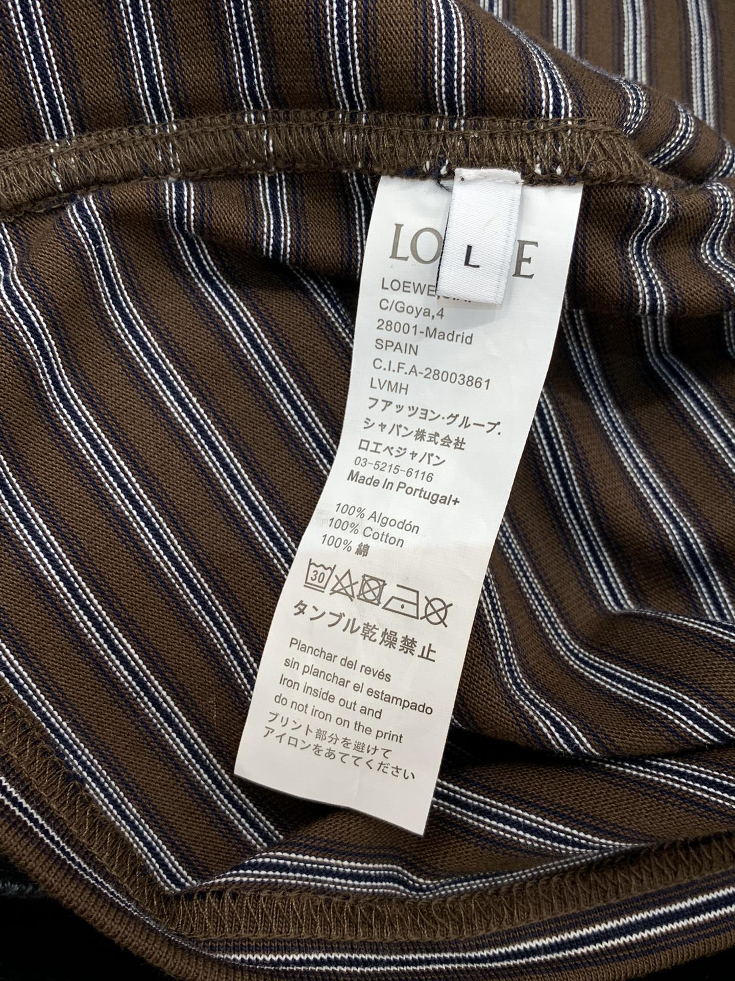 ，罗意威翻领条纹咖啡色长袖材质 棉尺码M L XLM肩宽42胸围102衣长72L肩43袖长67胸围106