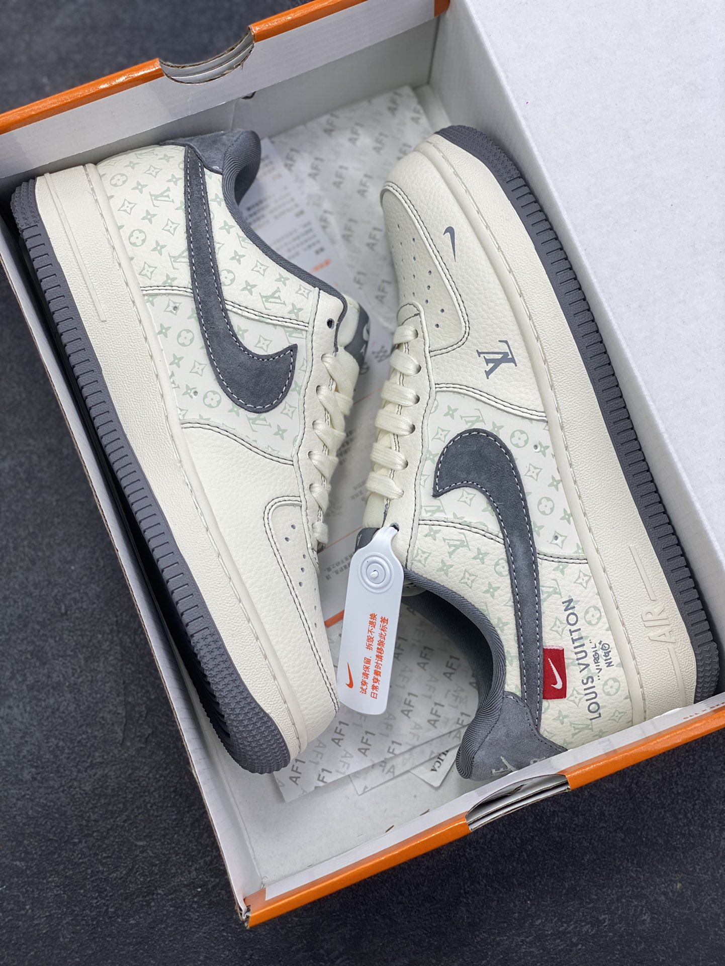 图片[9]-Nike Air Force 1 \’07 Low “LV联名——印花米灰勾”空军一号 高端定制 低帮 运动鞋 休闲鞋 折边针车 工艺难度大 原楦头原纸板 原装鞋盒 定制五金配件 内置全掌气垫 原厂鞋底 货号：MZ9588-816 尺码：36 36.5 37.5 38 38.5 39 40 40.5 41 42 42.5 43 44 44.5 45-选品中心