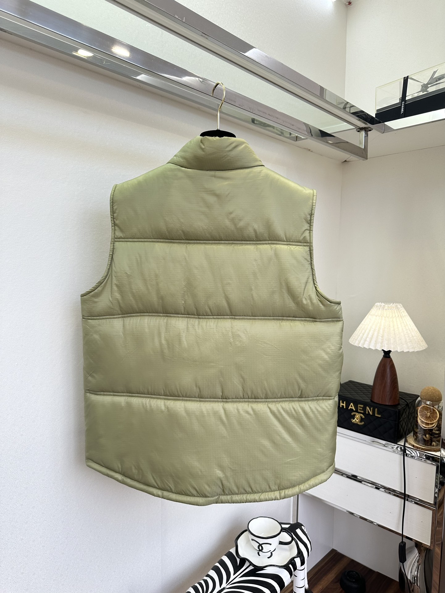 Stylish Military Green Down Vest for Women | Lightweight & Warm 4 i1761315060 7342 2