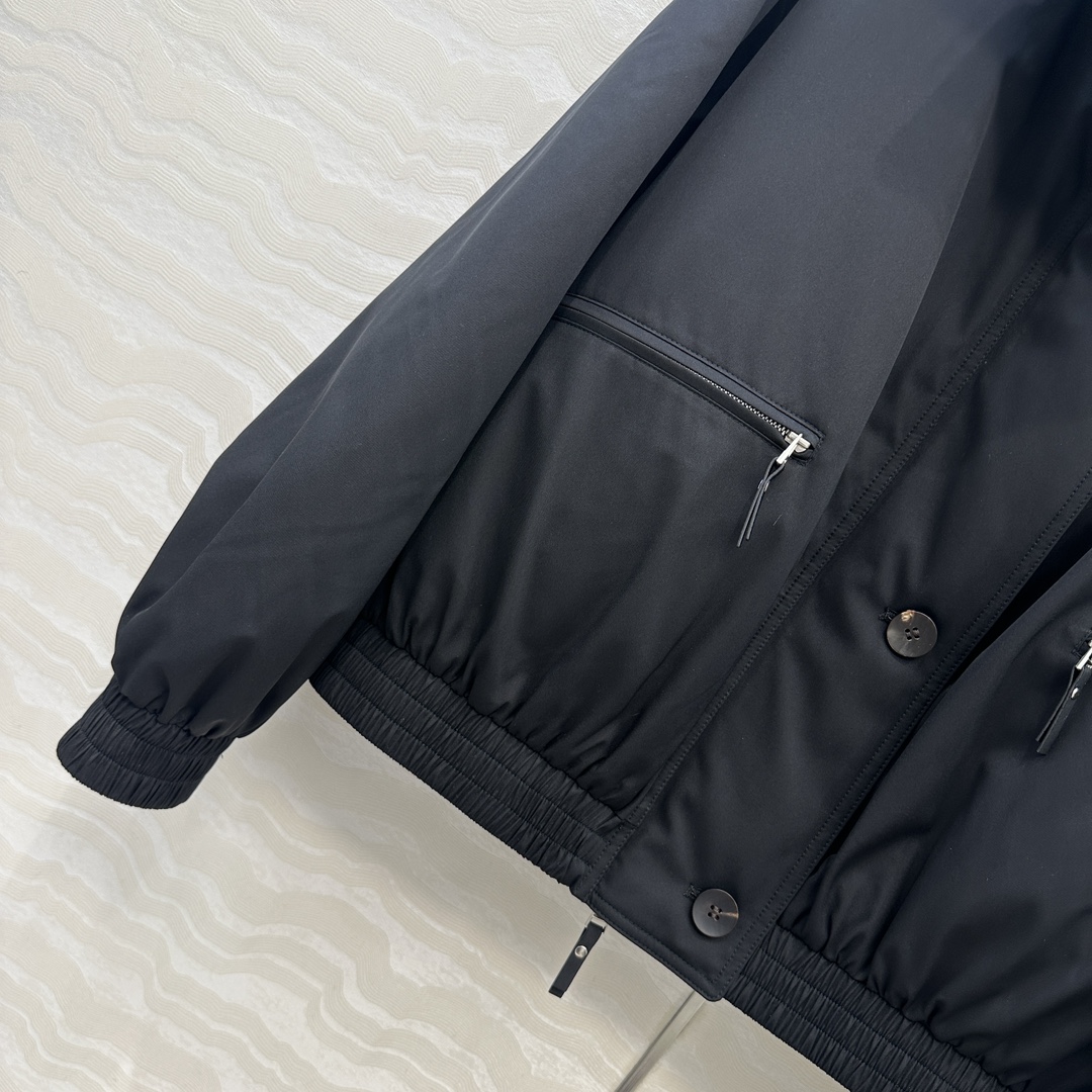 独家首发❤️品质控必入！Row风高智感穿搭！老干部立领夹克羽绒服！进口日本三醋酸记忆丝面料，充绒量48g