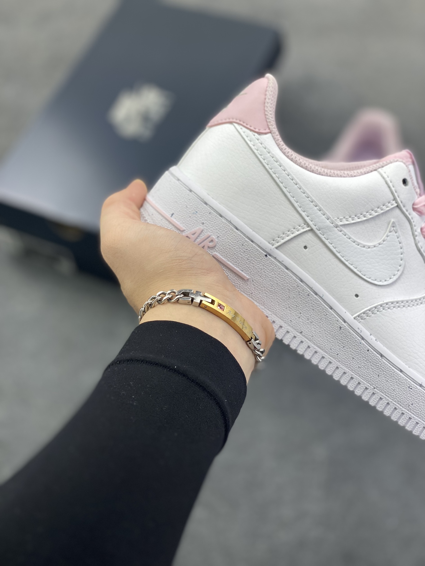 图片[6]-Air Force 1 \’07 Low 白粉 原楦头原纸板 打造纯正空军版型 #专注外贸渠道 全掌内置蜂窝气垫 #原盒配件 原厂中底钢印、拉帮完美 货号：HV4403-601 尺码：36 36.5 37.5 38 38.5 39 40-选品中心