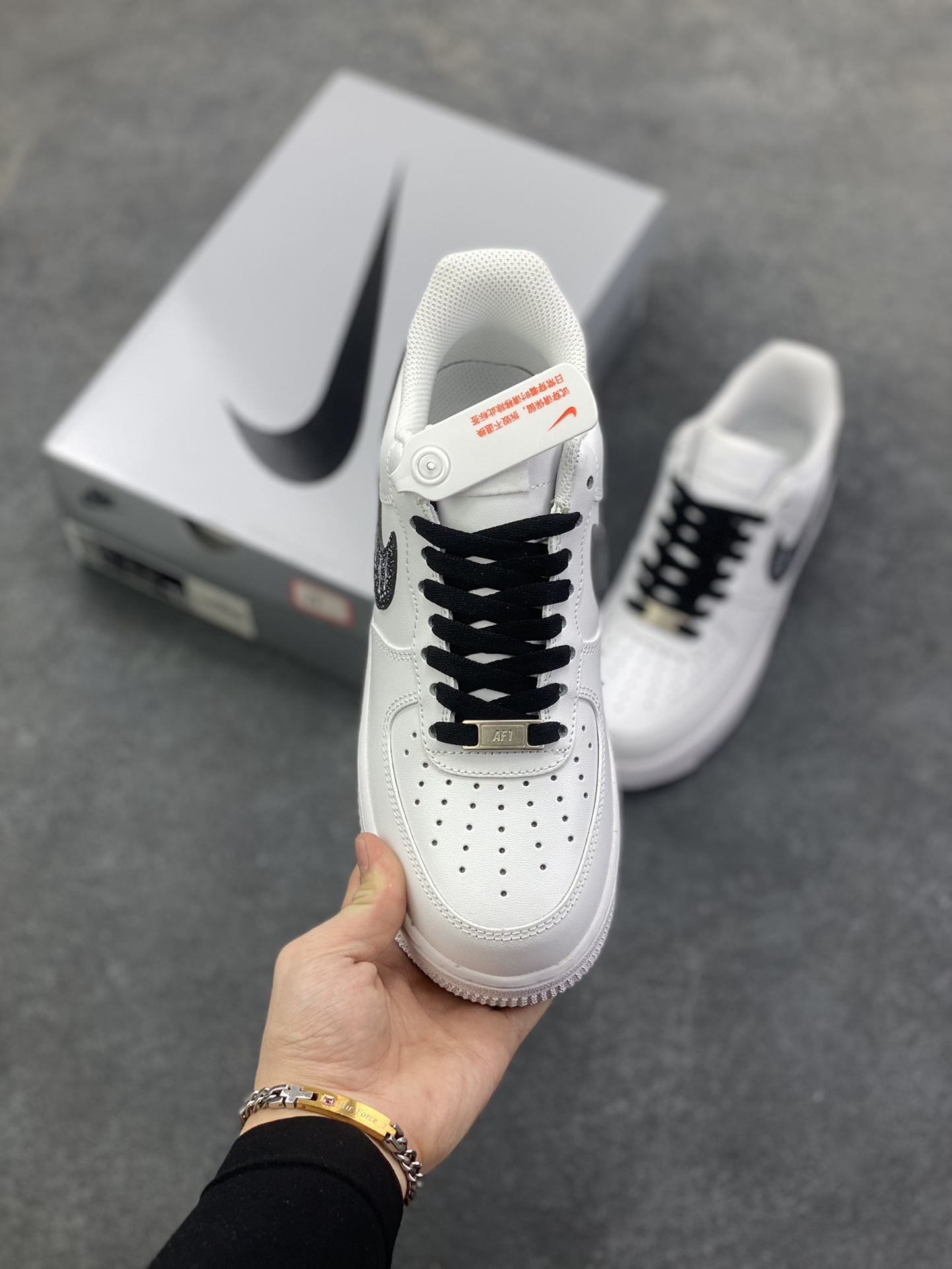 图片[2]-Nike Air Force 1 Low’07 星芒轨迹 空军一号低帮休闲板鞋 定制皮料 原厂3D打印 定制鞋盒 原楦原纸板 纯正空军版型 内置全掌气垫 货号：ZH0316-126 尺码：36 36.5 37.5 38 38.5 39 40 40.5 41 42 42.5 43 44 44.5 45-选品中心