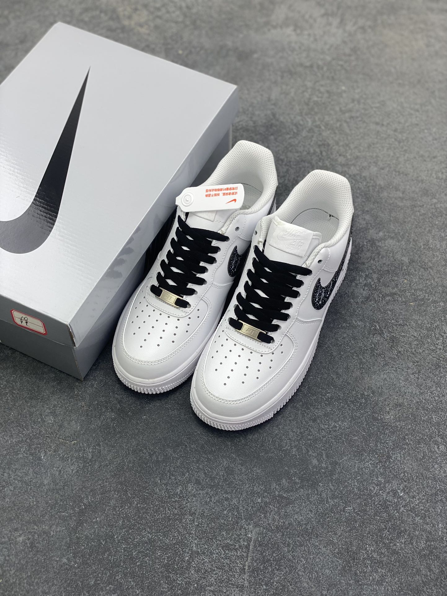图片[8]-Nike Air Force 1 Low’07 星芒轨迹 空军一号低帮休闲板鞋 定制皮料 原厂3D打印 定制鞋盒 原楦原纸板 纯正空军版型 内置全掌气垫 货号：ZH0316-126 尺码：36 36.5 37.5 38 38.5 39 40 40.5 41 42 42.5 43 44 44.5 45-选品中心