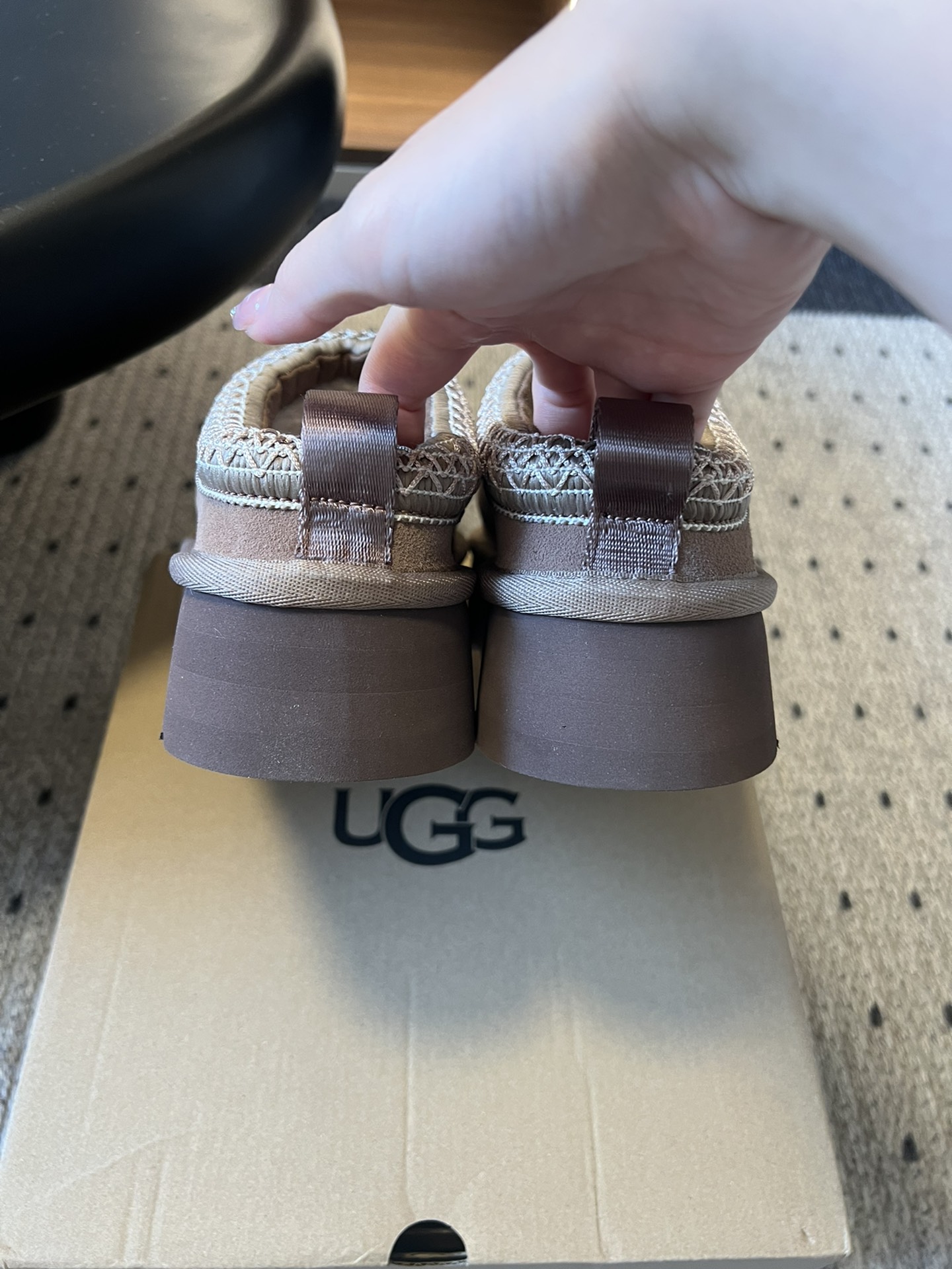 Gucci Women's Slip-On Loafers with Thick Sole - Comfortable & Stylish 7 i1761369270 9012 5