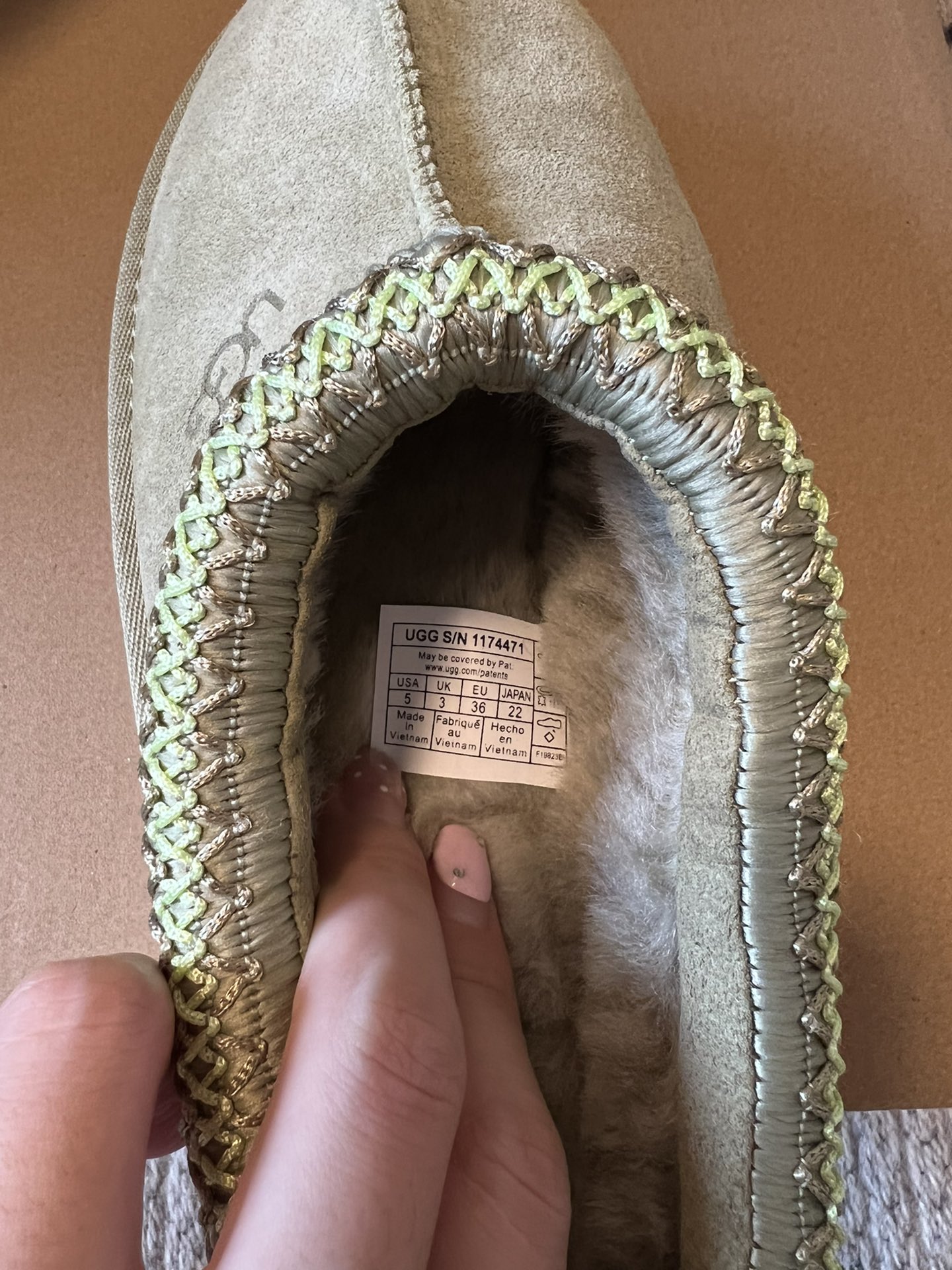 Gucci Women's Princetown Loafer Mules, Lambskin Fur Lined Slippers 10 i1761369336 4710 8