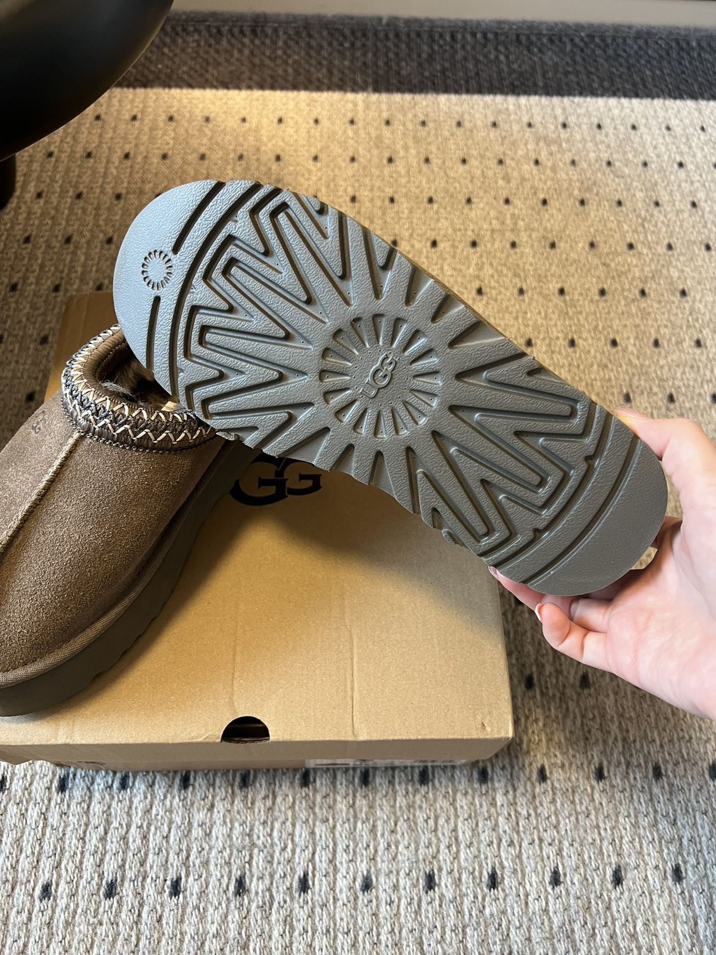 Gucci Women's Autumn/Winter Casual Loafers - Comfortable Thick Sole Design 5 i1761369364 2739 3