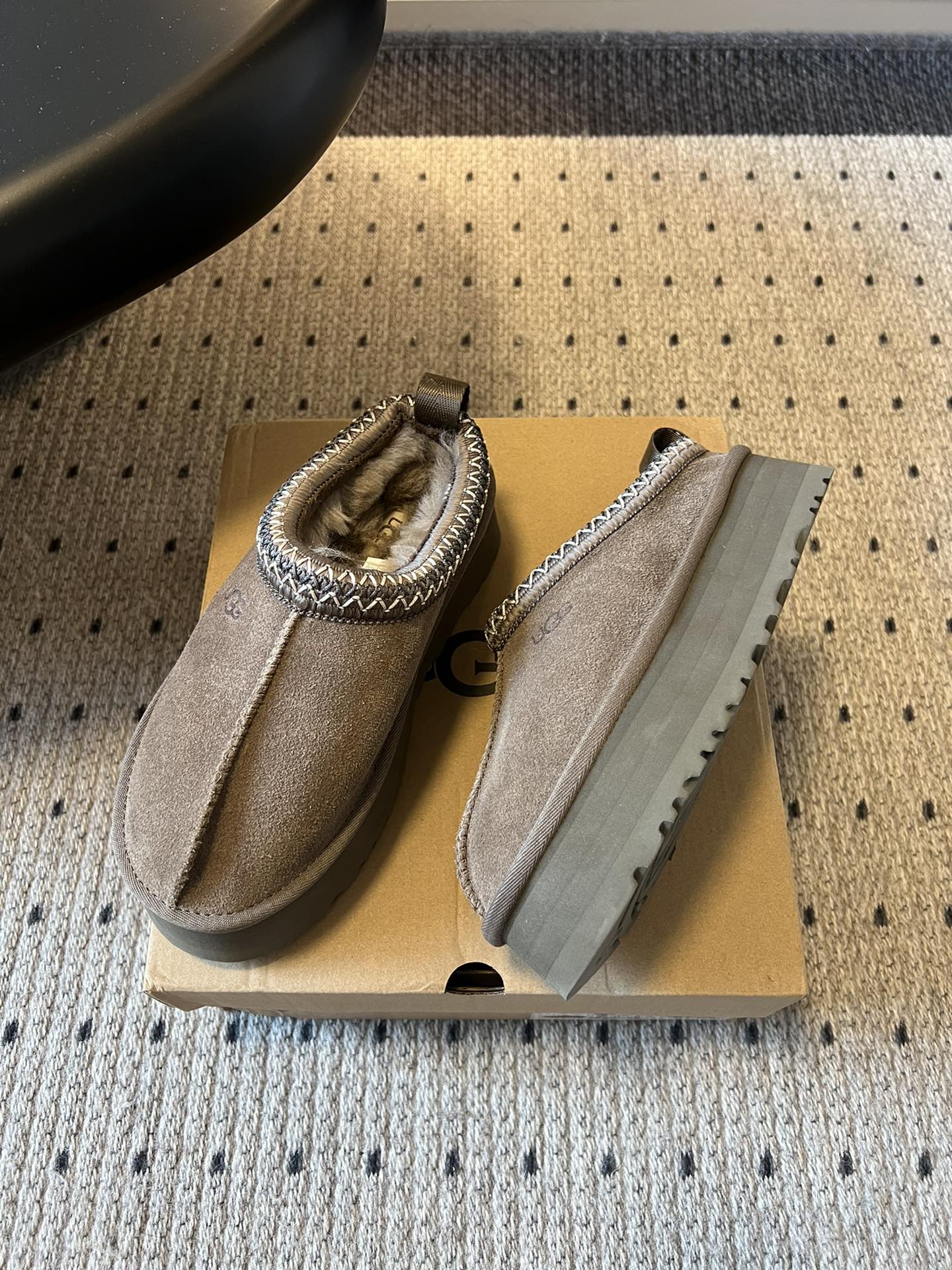 Gucci Women's Autumn/Winter Casual Loafers - Comfortable Thick Sole Design 4 i1761369364 5783 2