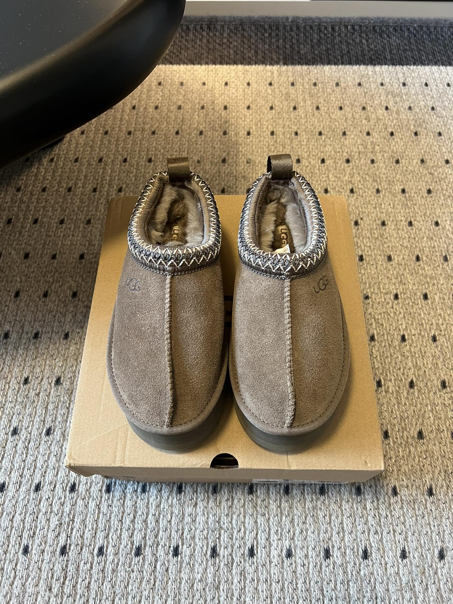 Gucci Women’s Autumn/Winter Casual Loafers – Comfortable Thick Sole Design