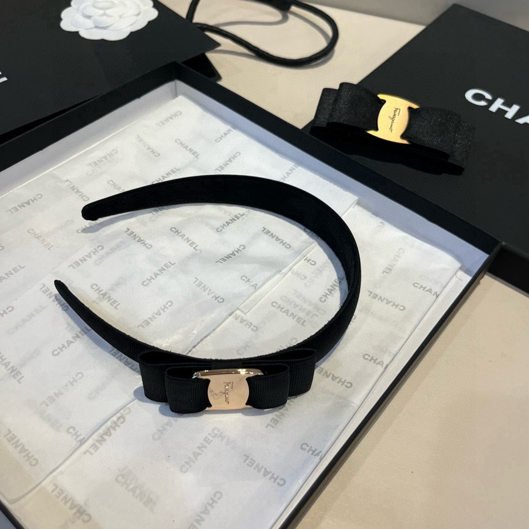 NO:586534,Ferragamo new hairband hairpins, hairpins, ferragamo, hairpins19860909菲拉格慕新款发箍发夹,发夹,ferragamo,hairpins,accessory