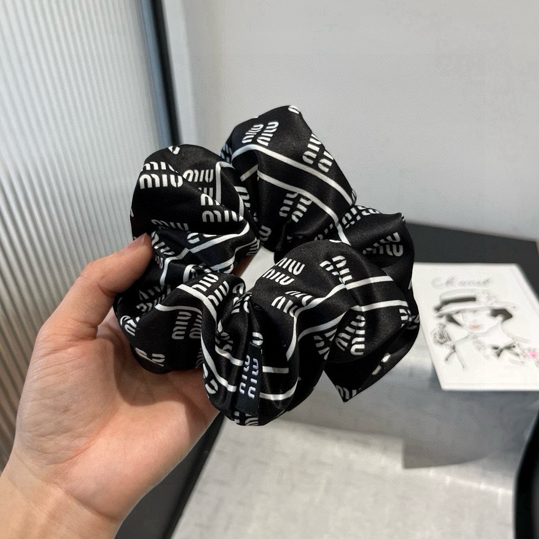 NO:586546,miumiu new hair tie hairpins, hairpins, miumiu, hairpins19860909miumiu缪缪新款发圈发夹,发夹,miumiu,hairpins,accessory