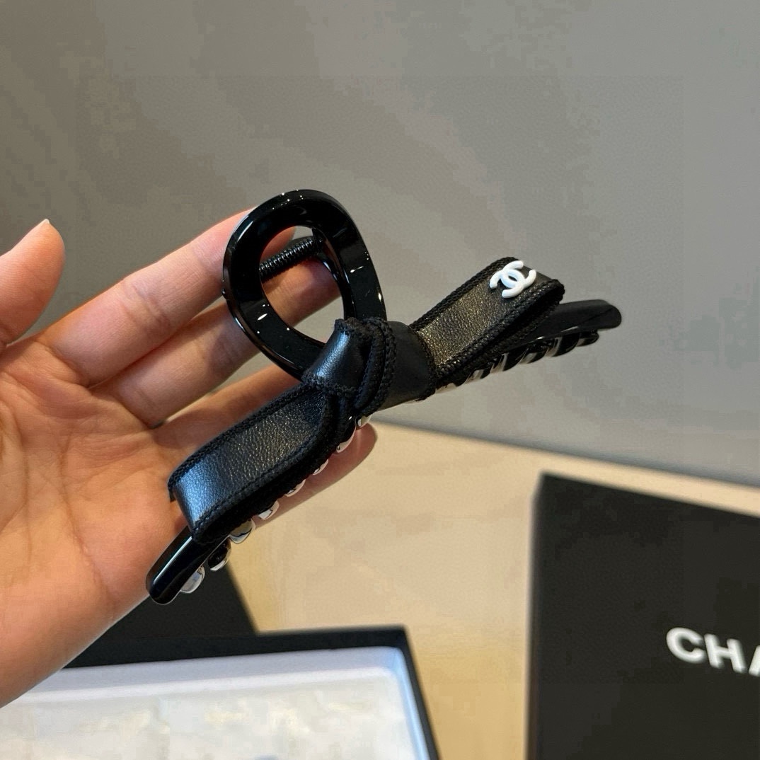 NO:586437,Chanel Chanel hairpins hairpins, hairpins, chanel, chanel, hairpins19860909Chanel香奈儿发夹发夹,发夹,chanel,chanel,hairpins,accessory