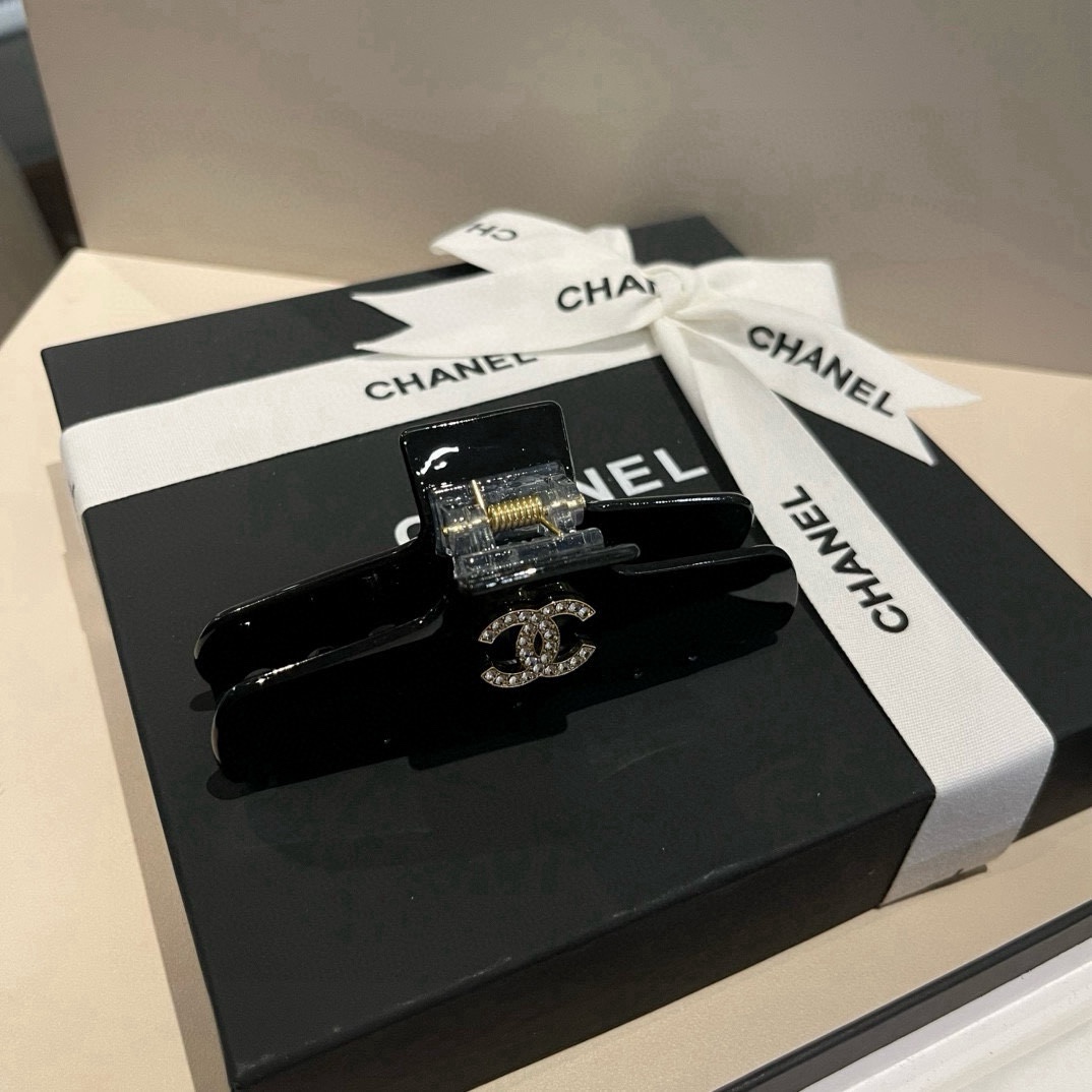 NO:586445,Chanel Chanel hairpins hairpins, hairpins, chanel, chanel, hairpins19860909Chanel香奈儿发夹发夹,发夹,chanel,chanel,hairpins,accessory