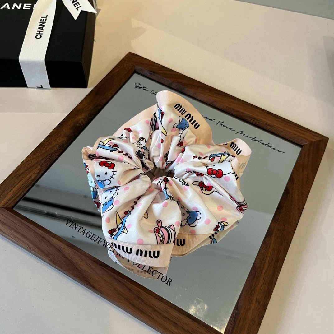 NO:586443,Miu Miumiu new hair tie hairpins, hairpins, miumiu, hairpins19860909缪缪miumiu新款发圈发夹,发夹,miumiu,hairpins,accessory