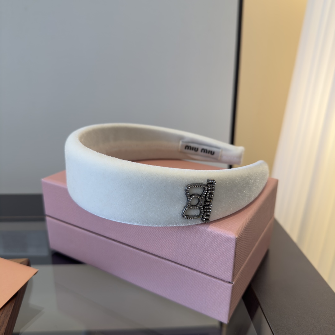 NO:586506,Miu Miu miumiu headband hairpins, hairpins, miumiu, hairpins19860909缪缪miumiu发箍发夹,发夹,miumiu,hairpins,accessory