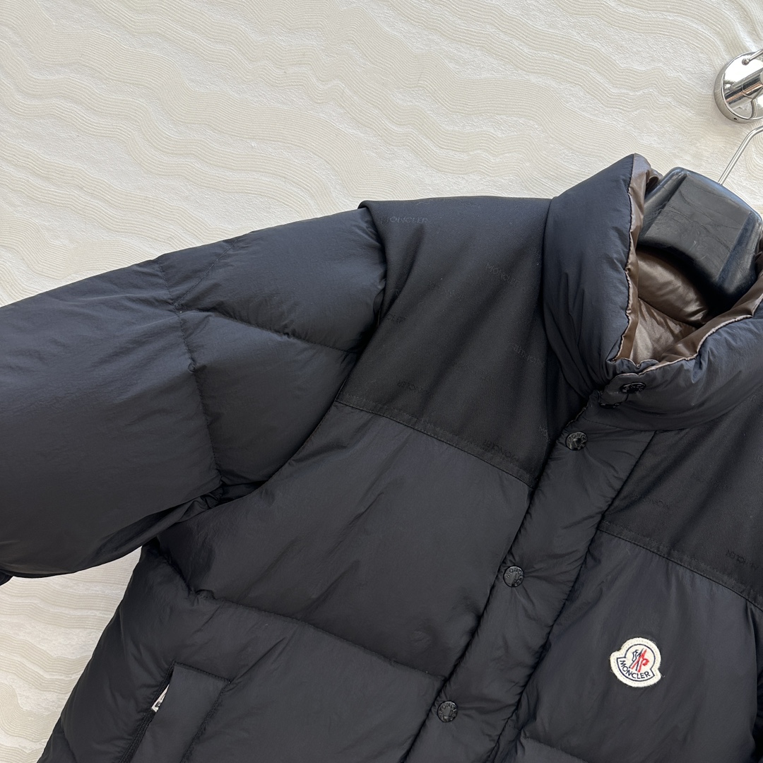 羽绒服主推款❤️原单品质Mo秋冬必入经典Verone羽绒服！双面可穿可拆卸马甲设计！原版定制色织提花哑光