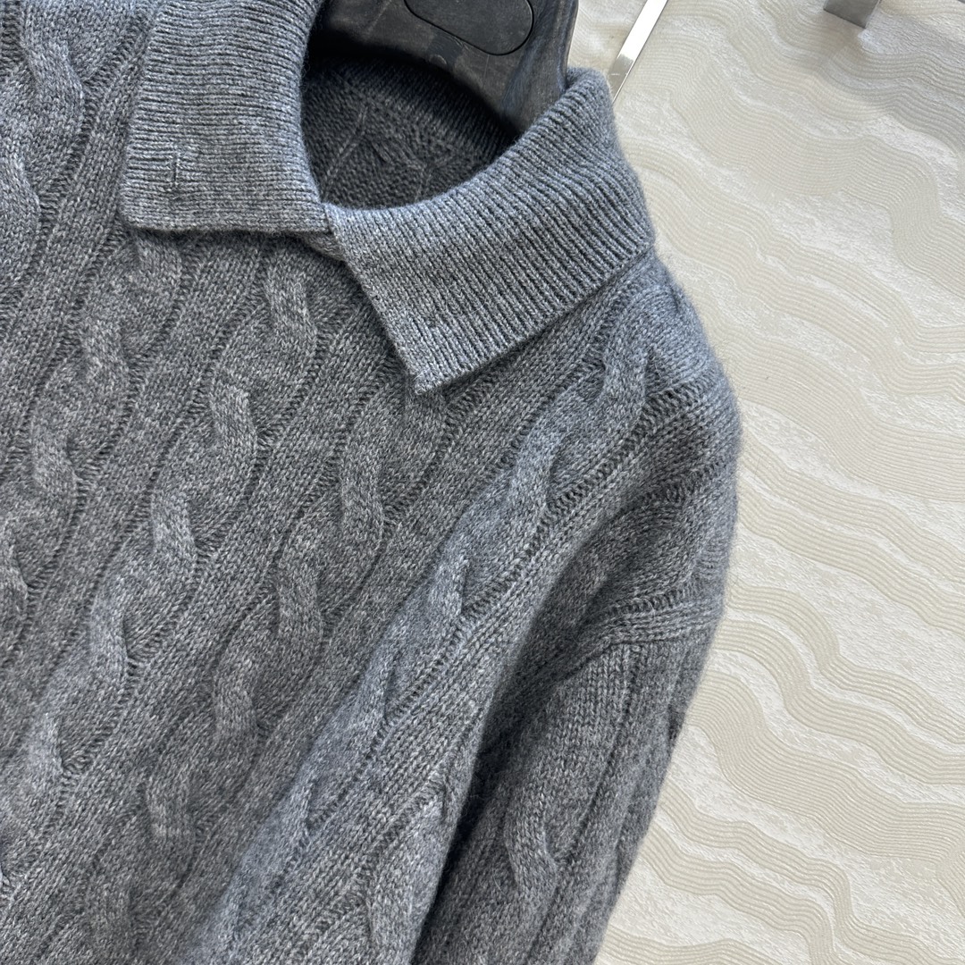 独家首发🍒原单品质！RL高智感穿搭，浓郁美式风格气质一粒扣翻领羊绒毛衣！进口羊绒纱线轻盈软糯。瑞士机织绞